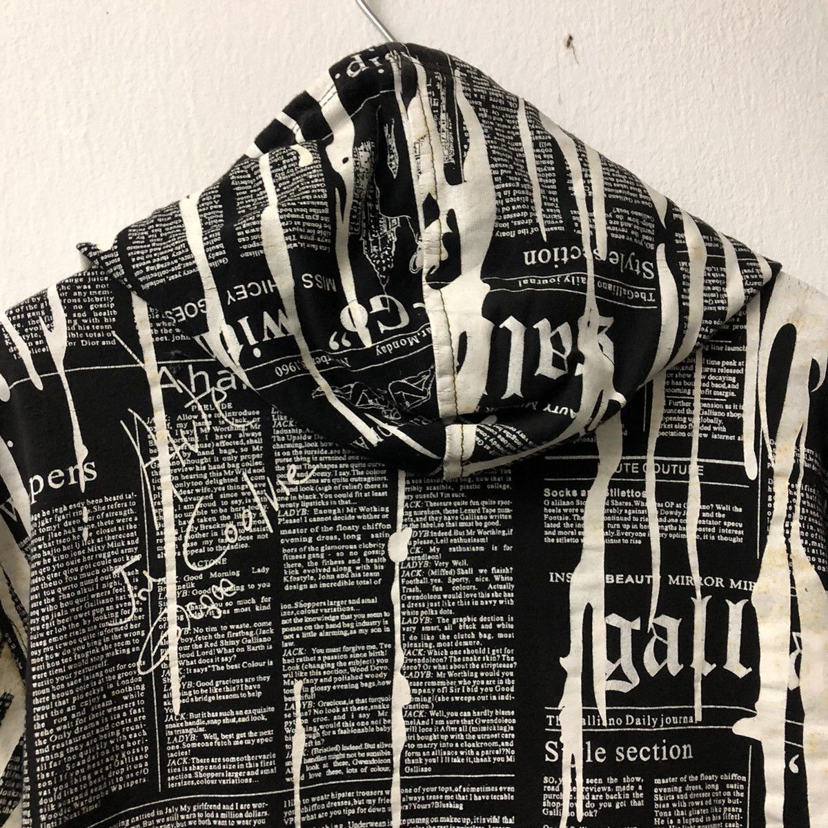 Archive John Galliano newspaper print hoodies - www
