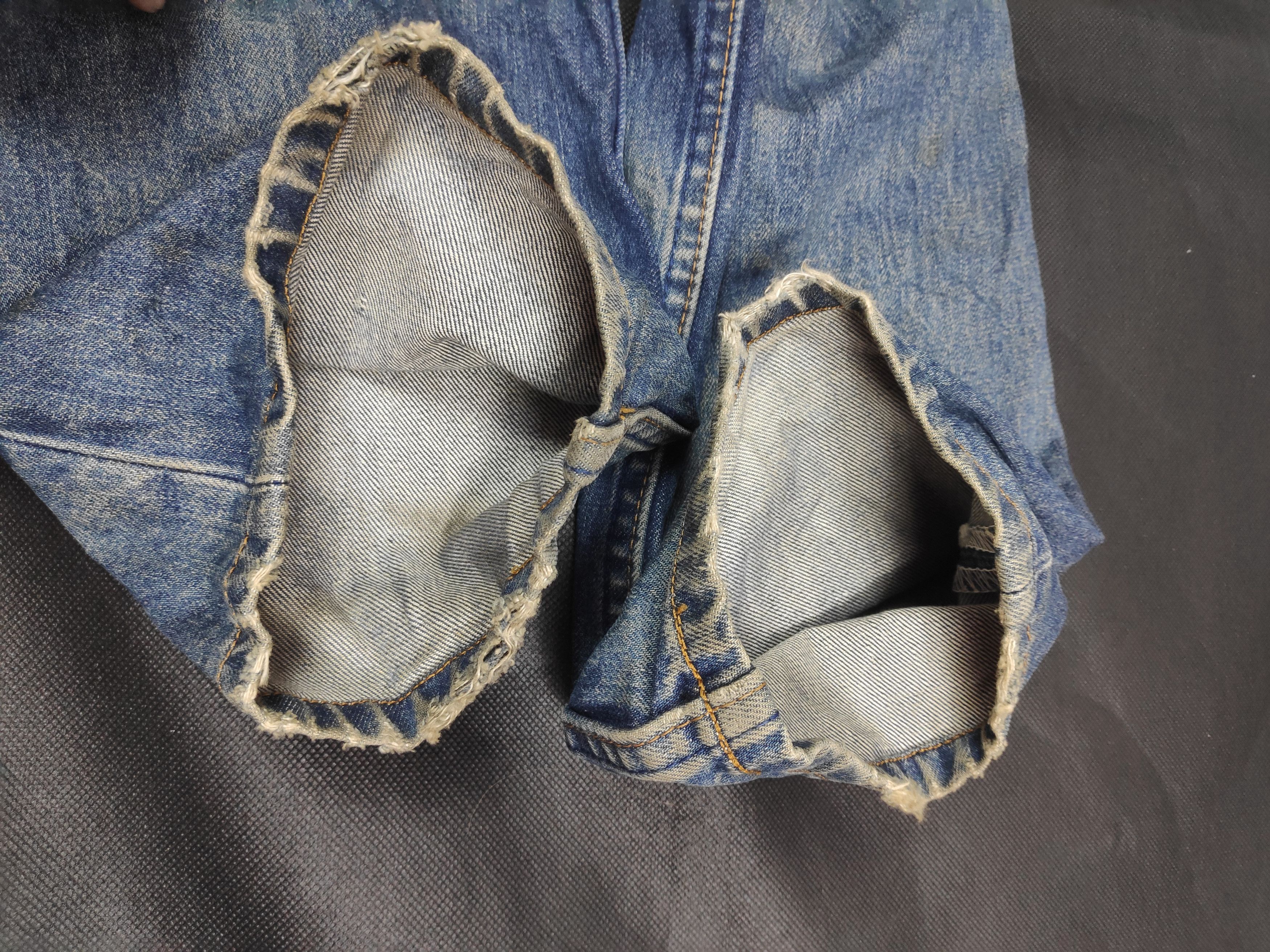 Levi's Vintage Distress Levis Button J09 Made In japan Jeans Size US 29 - 9 Thumbnail
