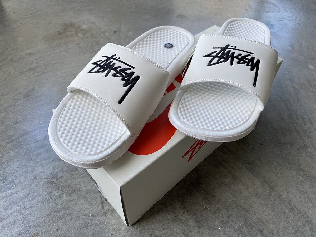 stussy nike flip flops