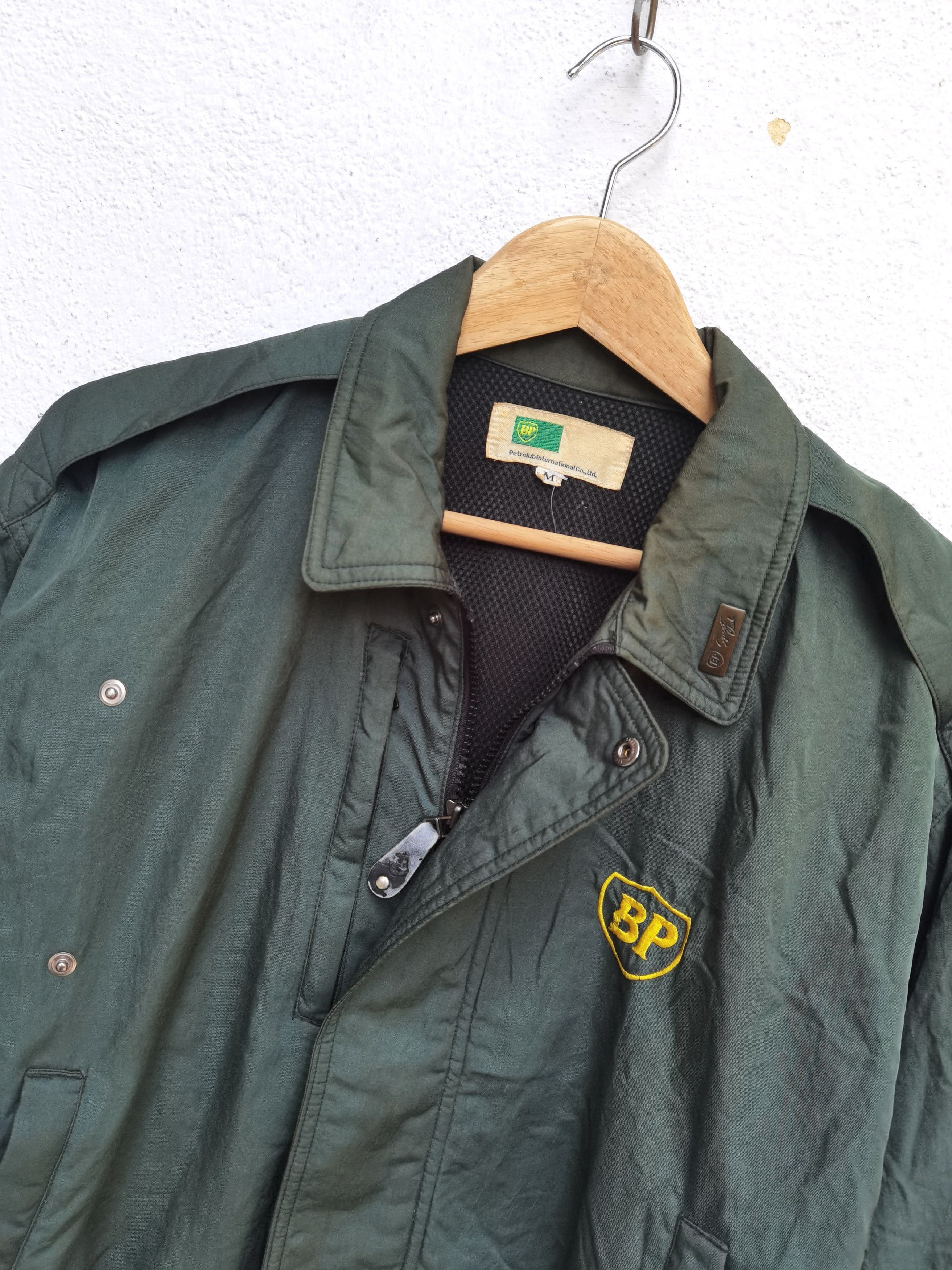 Vintage 1.1 Vintage BP jacket British Petroleum Racing Engine Oil | Grailed