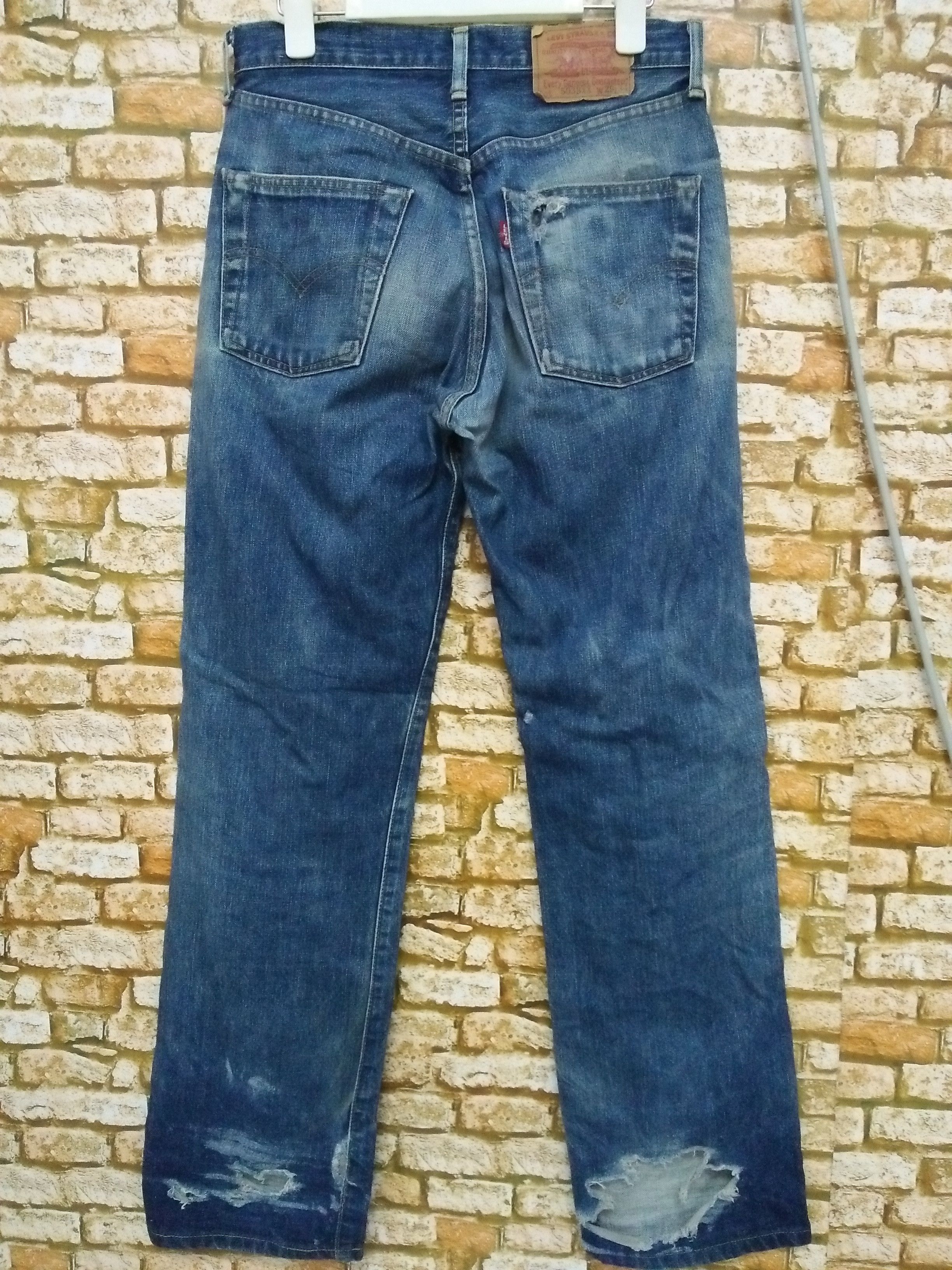 Levi's Vintage Clothing LEVIS 503B XX JEANS BIG E SELVEDGE J22 (A982) Size US 30 / EU 46 - 12 Thumbnail