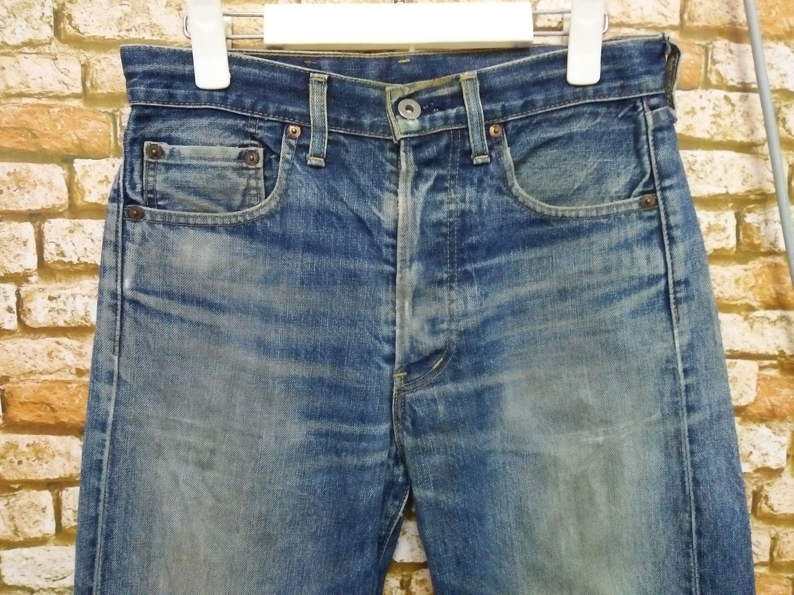 Levi's Vintage Clothing LEVIS 503B XX JEANS BIG E SELVEDGE J22 (A982) Size US 30 / EU 46 - 9 Thumbnail