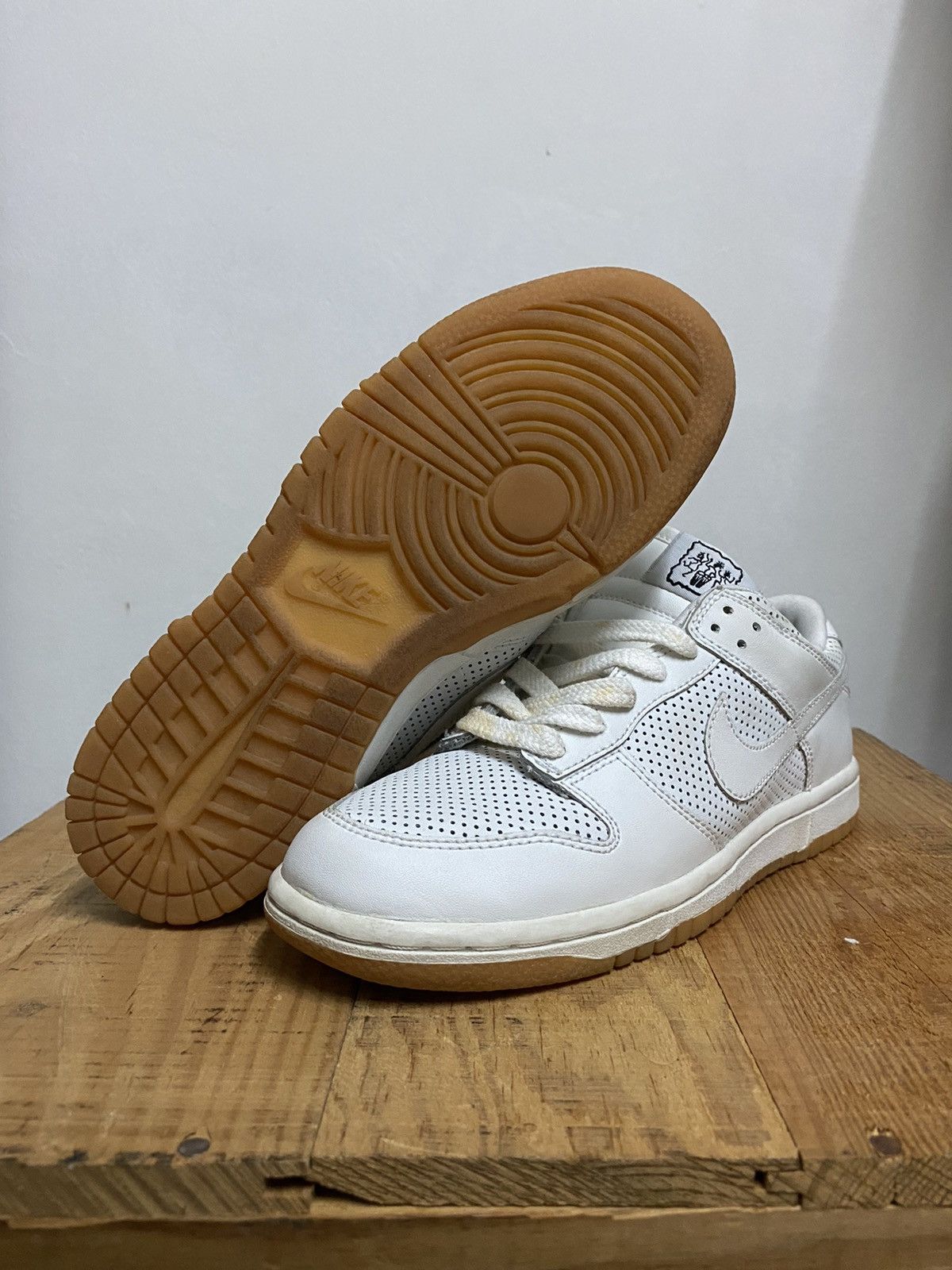 Nike × Vintage SAMPLE ‘04 Nike Dunk Low Tribal Pack Size US 5 / EU 37 - 7 Thumbnail