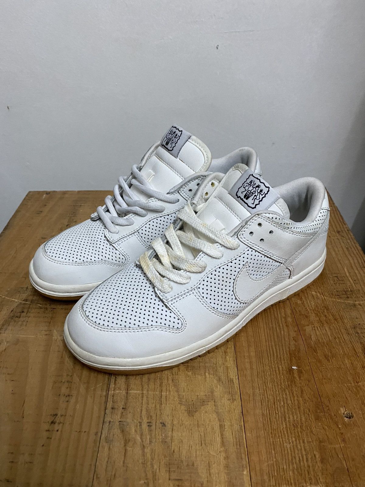 Nike × Vintage SAMPLE ‘04 Nike Dunk Low Tribal Pack Size US 5 / EU 37 - 1 Thumbnail