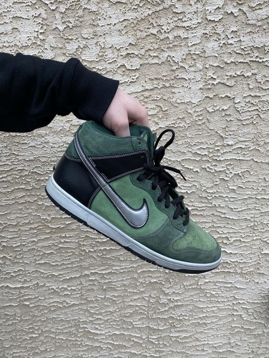 Nike sb dunk high brut hot sale