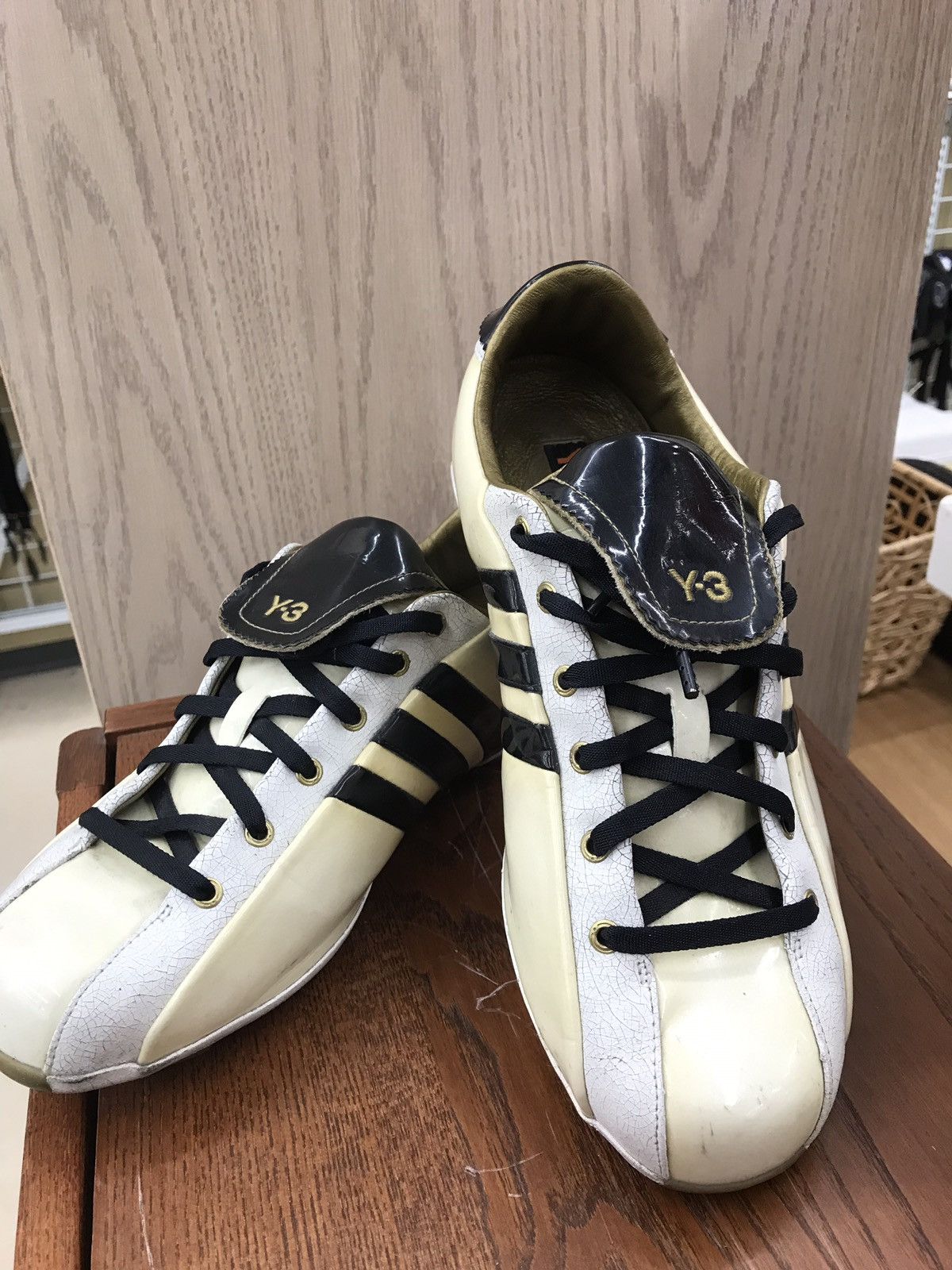 Y-3 × Yohji Yamamoto OG Adidas Y-3 Kicks Size US 7.5 / EU 40-41 - 1 Thumbnail