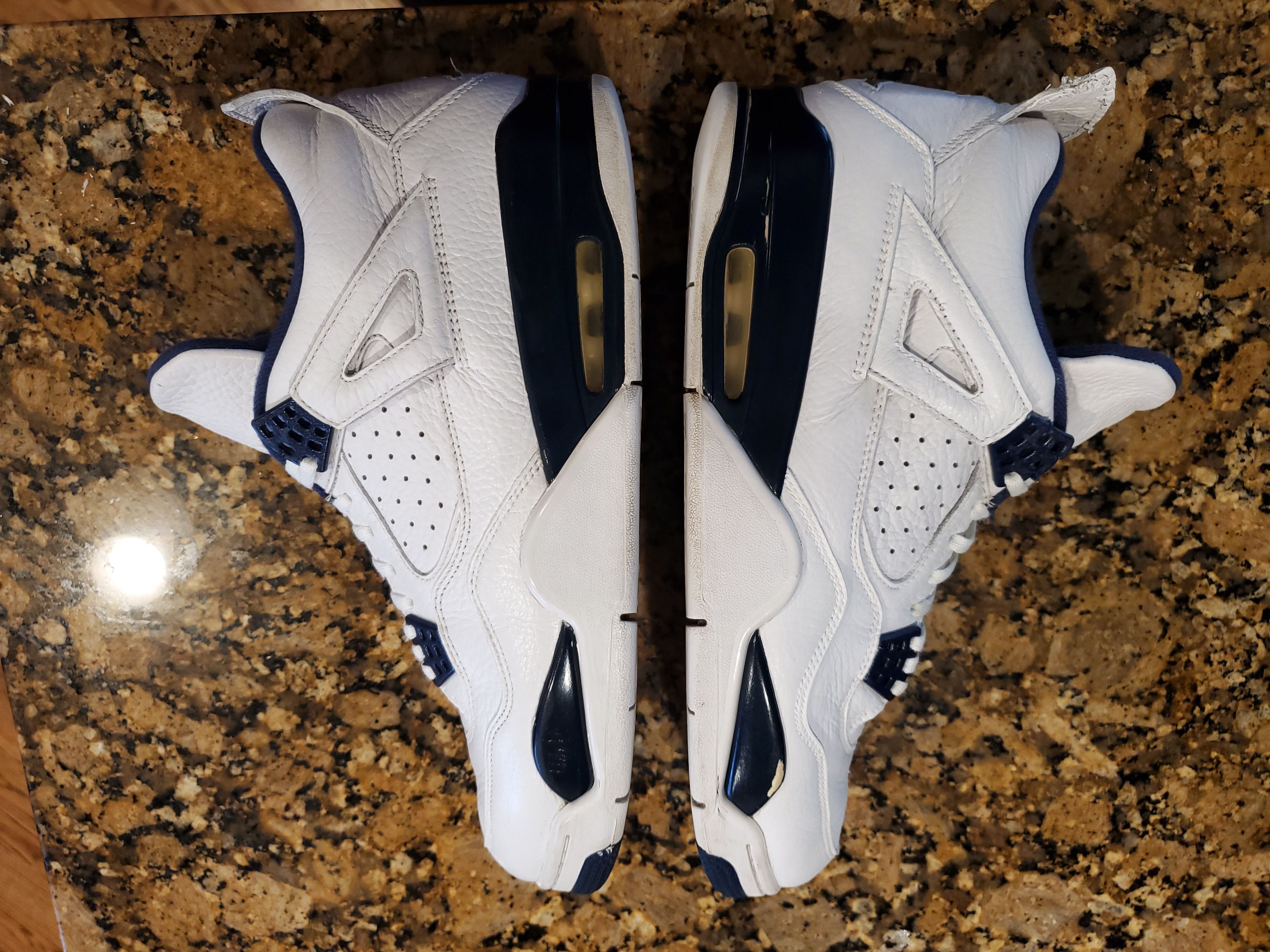 Air Jordan 4 Colombia Legend Blue Size 11.5