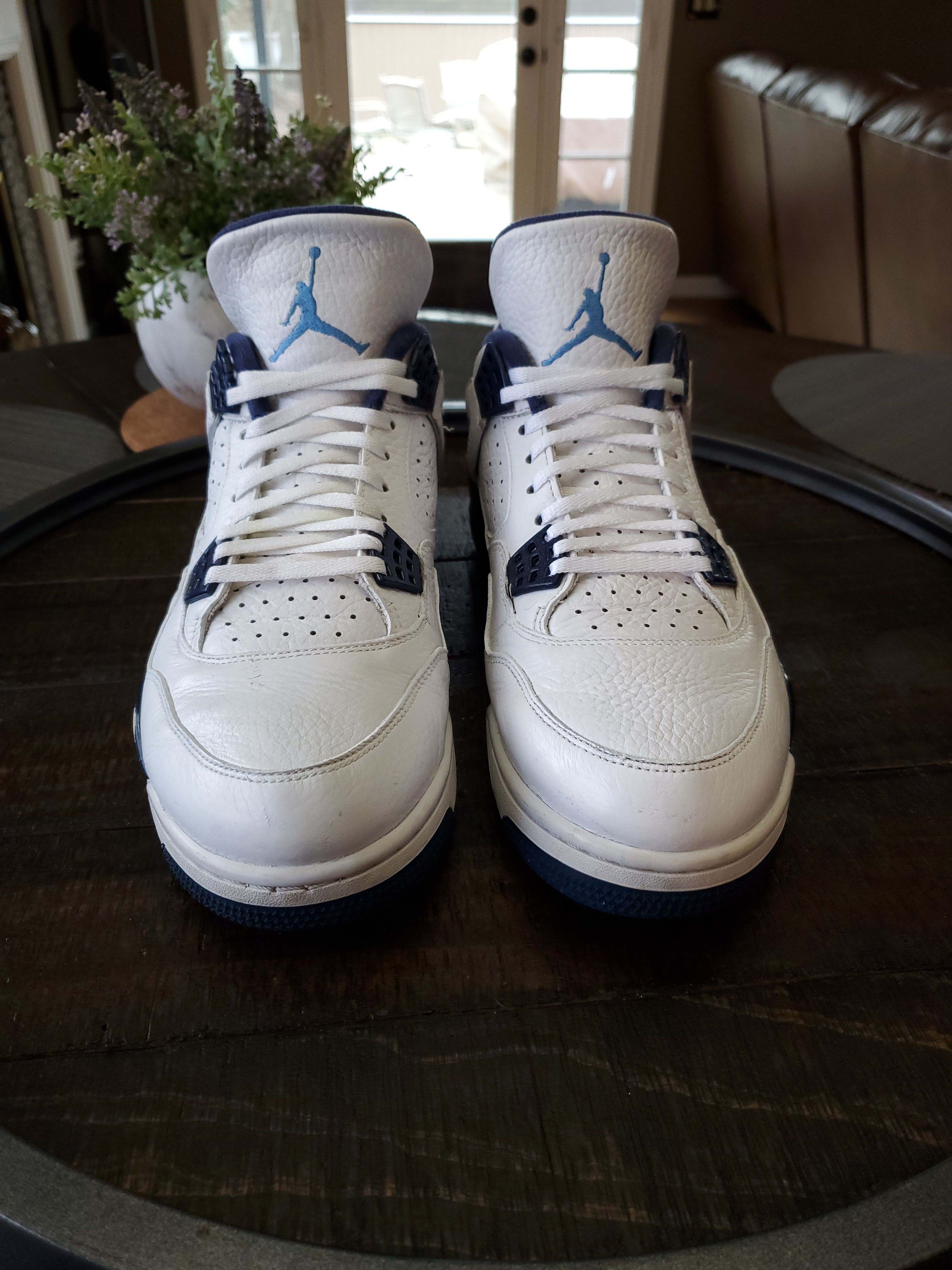 Air Jordan 4 Colombia Legend Blue Size 11.5