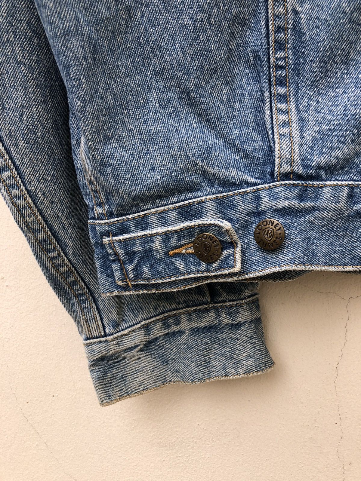 Vintage 90s Warner Bros. Tasmanian New York Oversized Denim Jacket Size US M / EU 48-50 / 2 - 5 Thumbnail