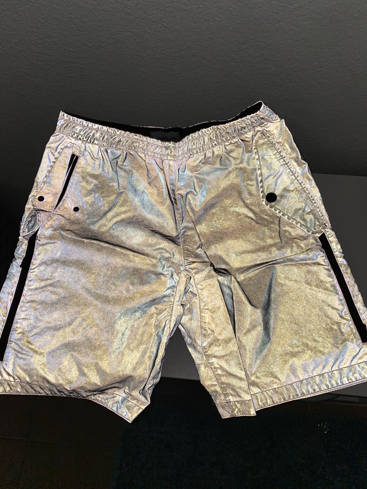 Stone Island Plated Reflective Shorts, L0299, Dust Grey | Grailed