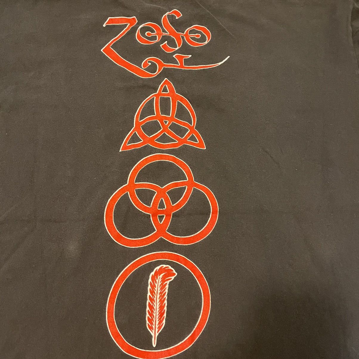 Band Tees Vintage 90s Winterland Led Zeppelin Blimp Wizard T-Shirt Size US XL / EU 56 / 4 - 4 Thumbnail