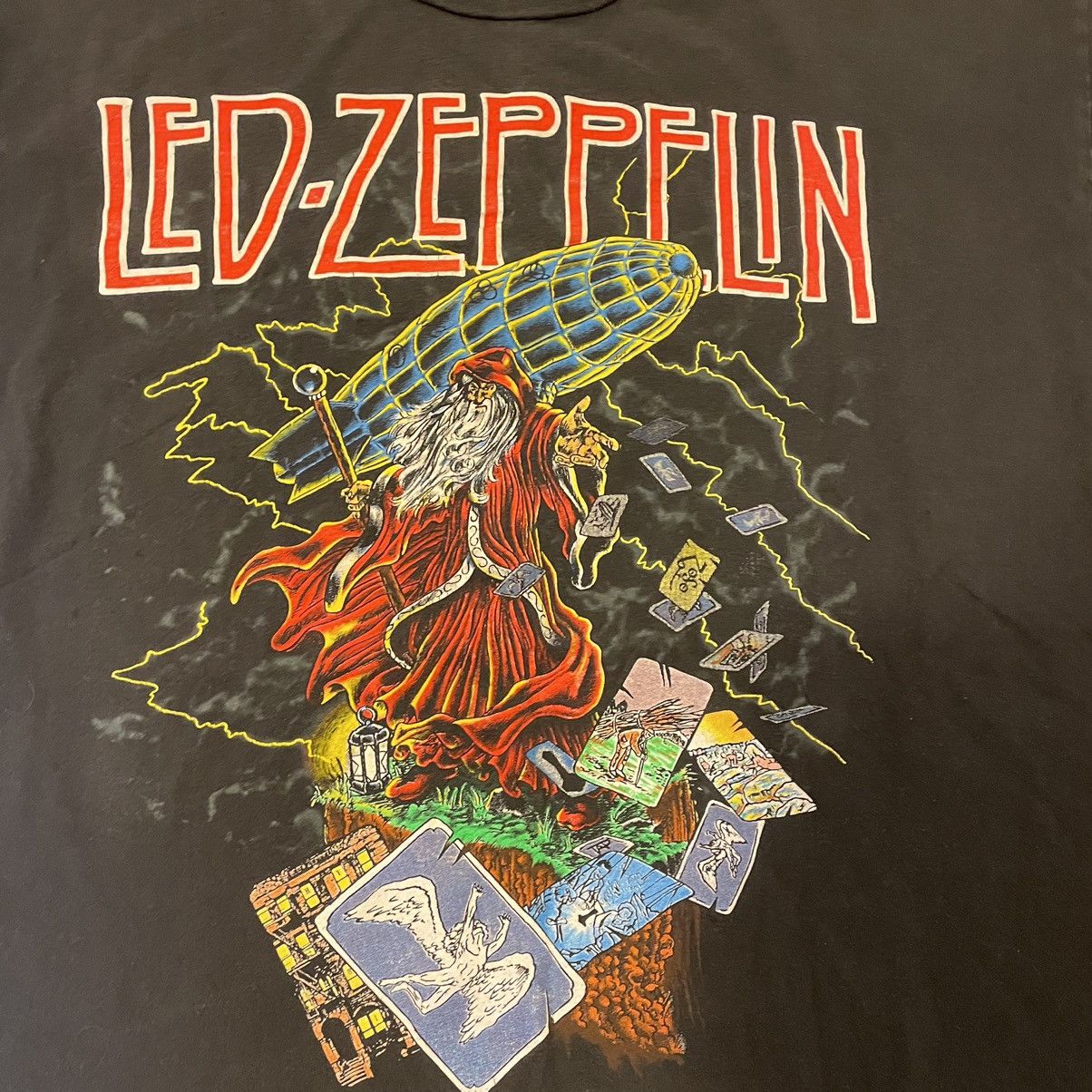 Band Tees Vintage 90s Winterland Led Zeppelin Blimp Wizard T-Shirt Size US XL / EU 56 / 4 - 3 Thumbnail