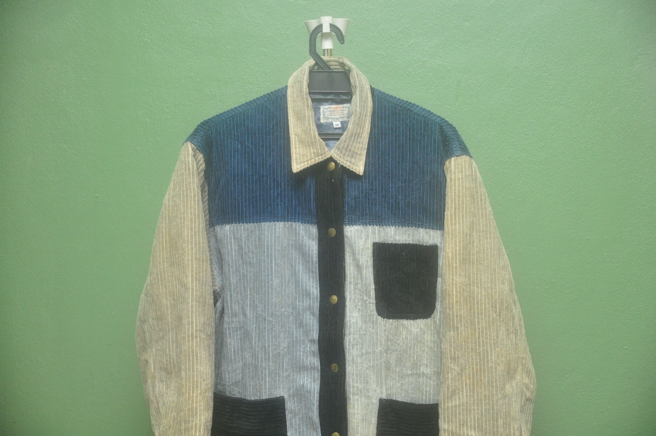 Japanese Brand Vintage Japanese Multicolour Travis Scott Fashion Style Size US L / EU 52-54 / 3 - 3 Thumbnail