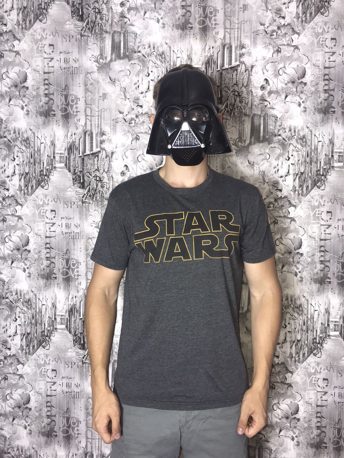 Star Wars Star Wars big logo t-shirt Size US L / EU 52-54 / 3 - 1 Thumbnail