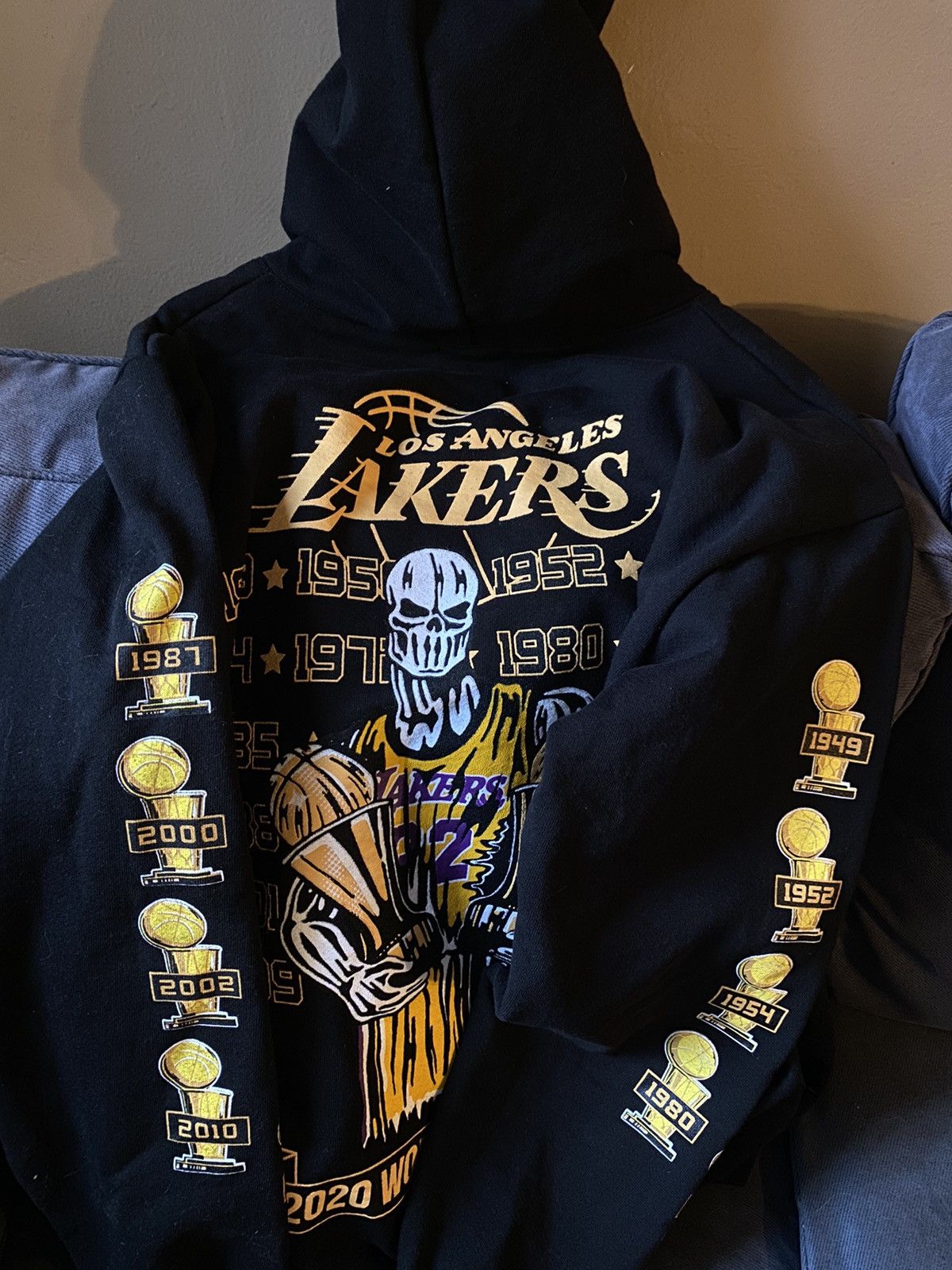 Warren lotas(ウォーレンロータス) lakers パーカー - パーカー