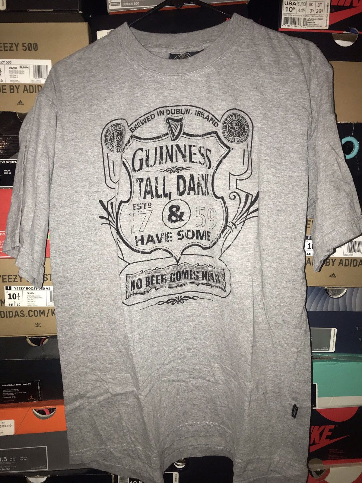Vintage Guinness Tall Dark Tee Size US L / EU 52-54 / 3 - 1 Thumbnail