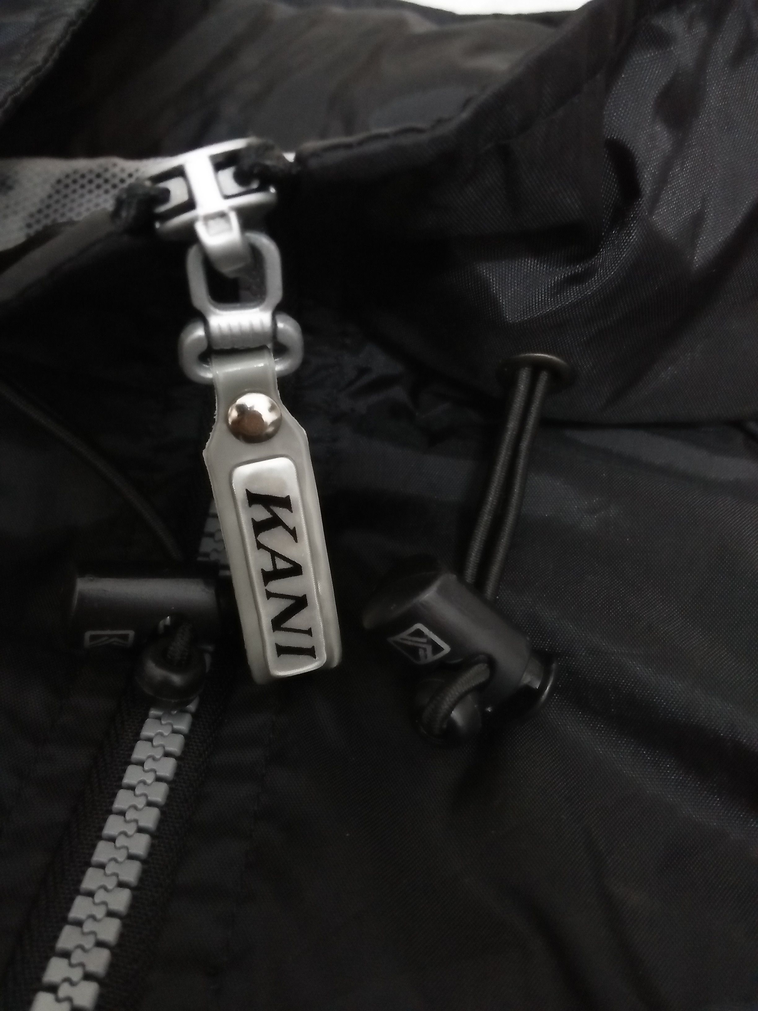 Karl Kani KARL KANI BIG LOGO SIDETAPE LIGHT JACKET (B16) Size US L / EU 52-54 / 3 - 7 Thumbnail