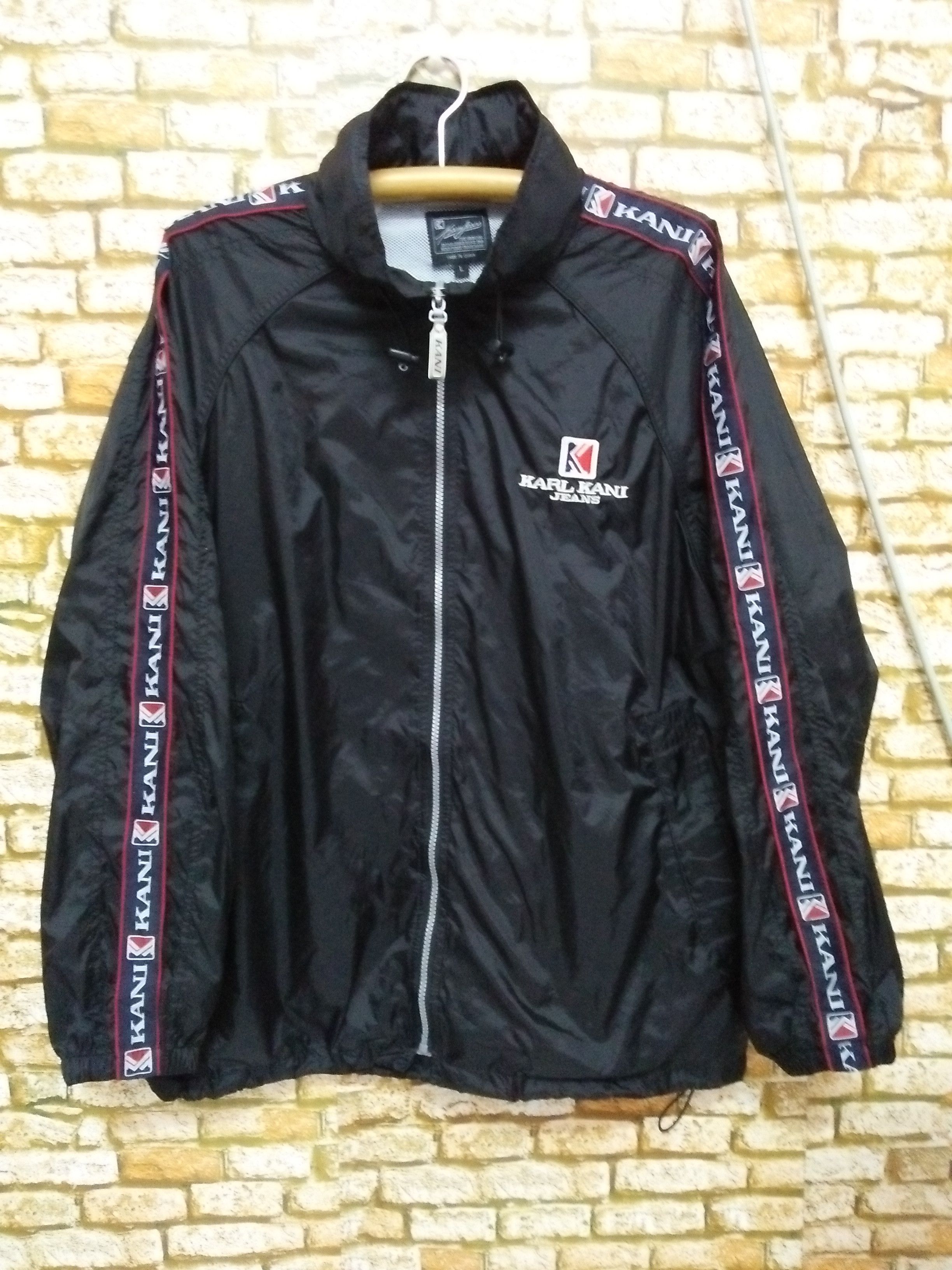Karl Kani KARL KANI BIG LOGO SIDETAPE LIGHT JACKET (B16) Size US L / EU 52-54 / 3 - 1 Thumbnail