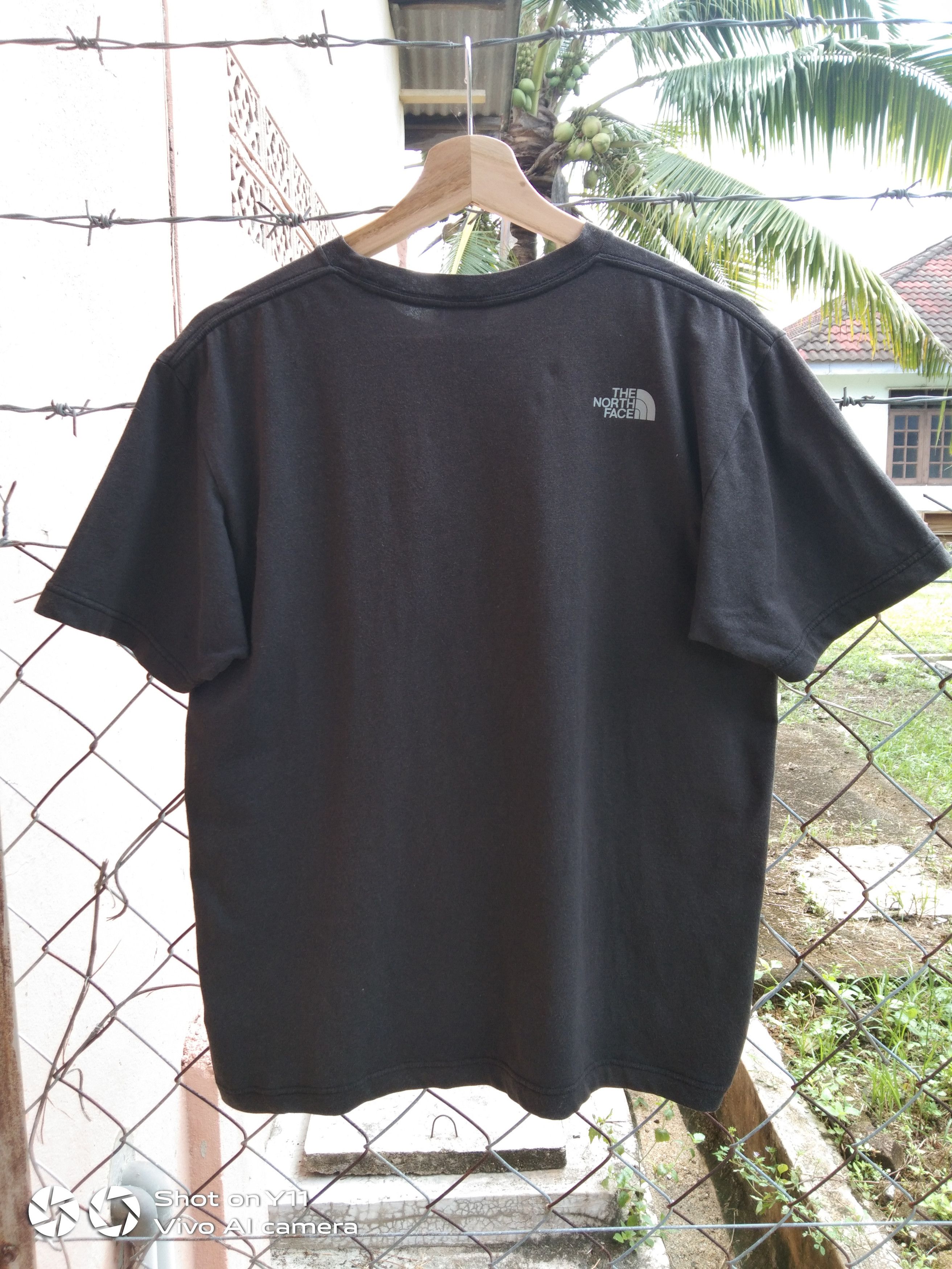 The North Face Tak Tee rough and climb high the north face Size US M / EU 48-50 / 2 - 2 Thumbnail