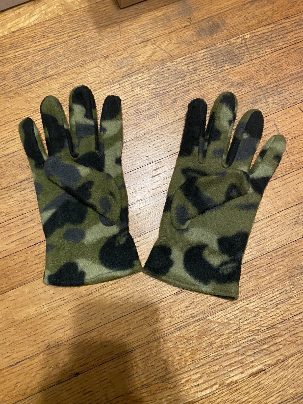 bape adidas gloves