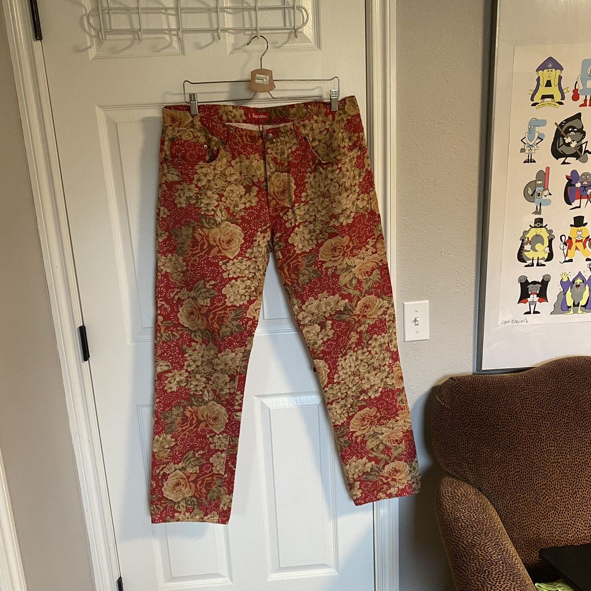 Supreme Supreme SS18 Washed Floral Regular Jeans US 36 | Grailed