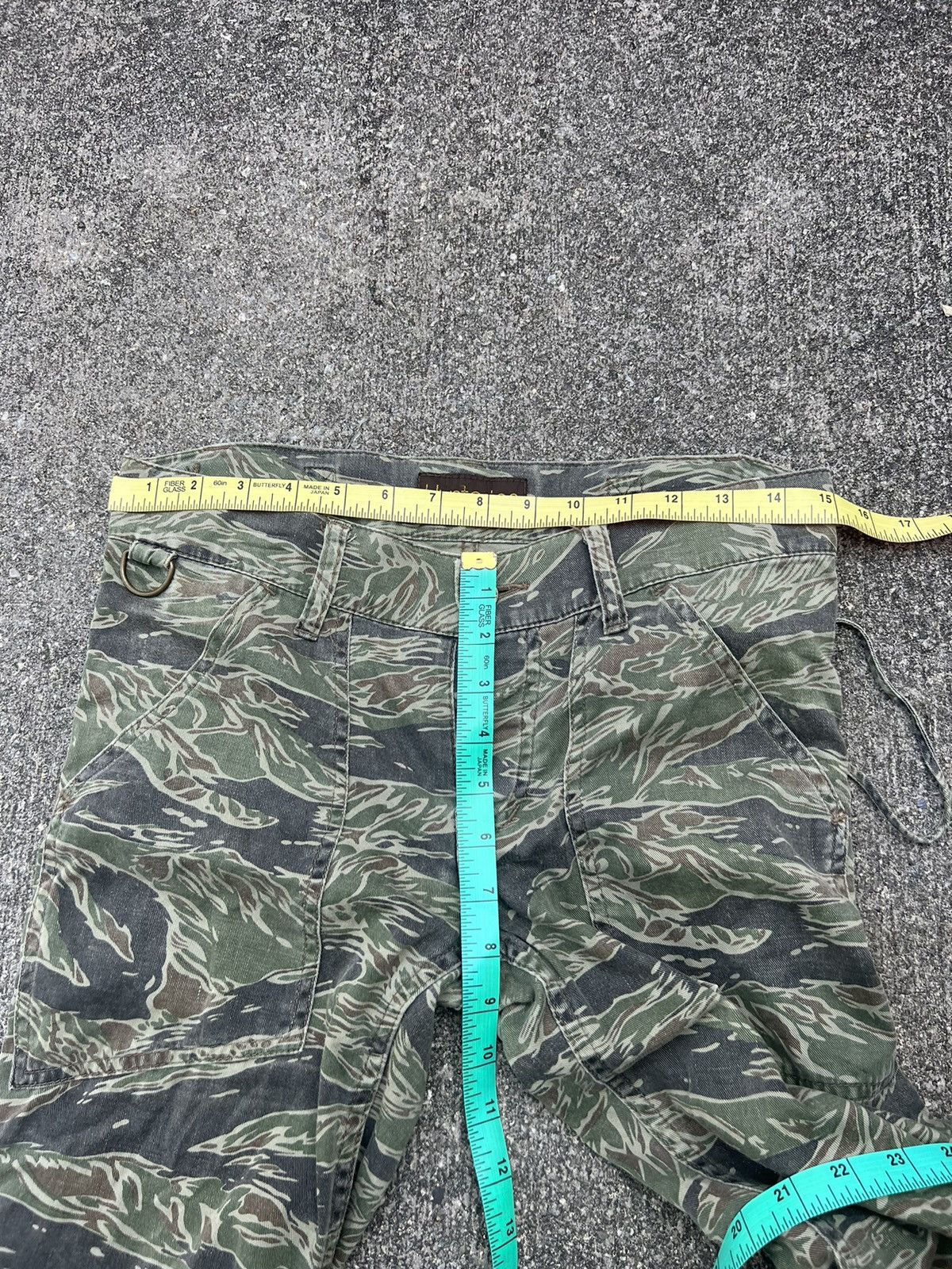 Hysteric Glamour Vintage Hysteric Glamour Tiger Stripe Camo Bondage Crop Pant Size US 29 - 2 Thumbnail