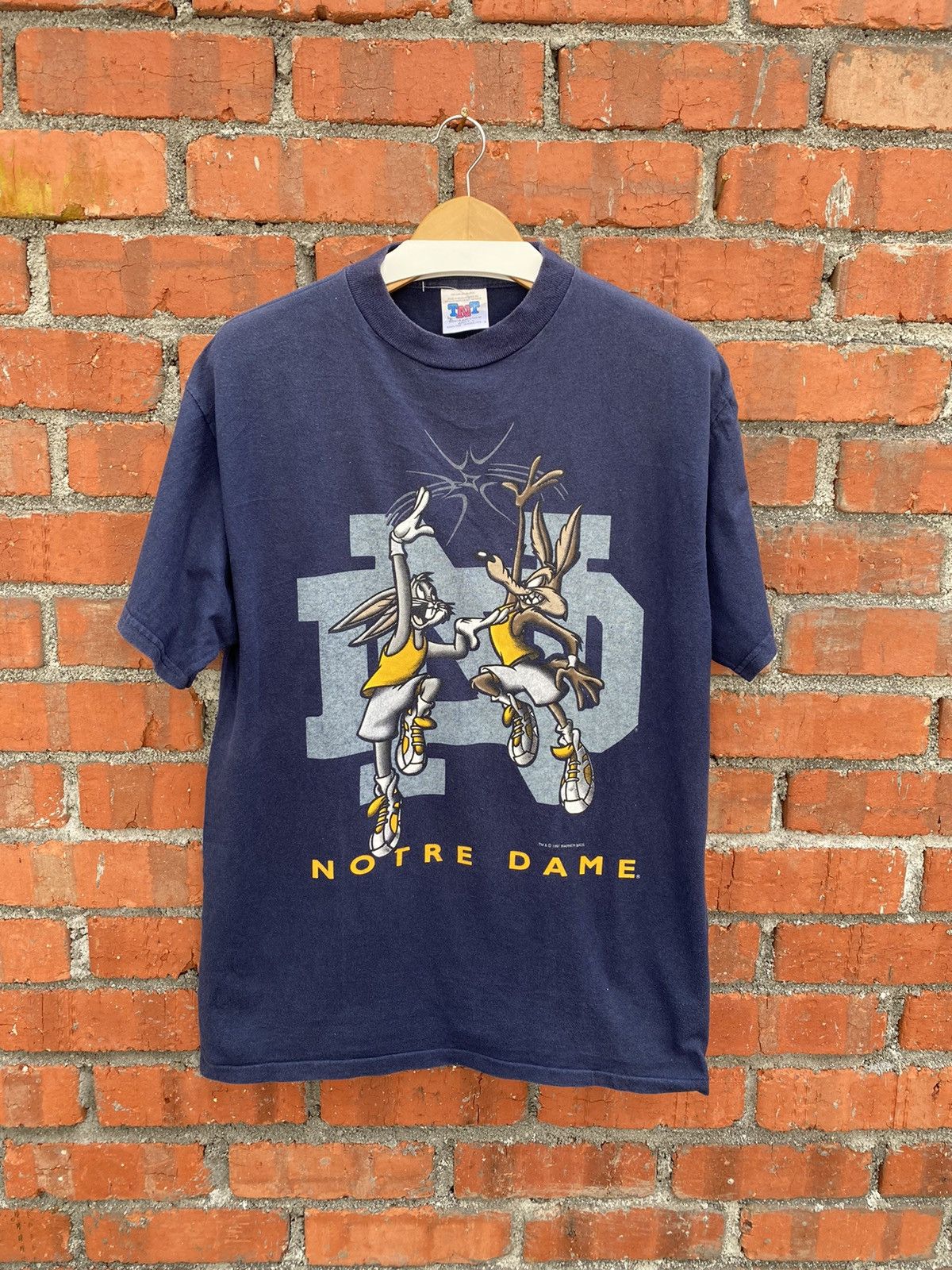 Vintage RARE🔥 Vintage 90s Looney Tunes Warner Bros Tee Size US L / EU 52-54 / 3 - 1 Thumbnail