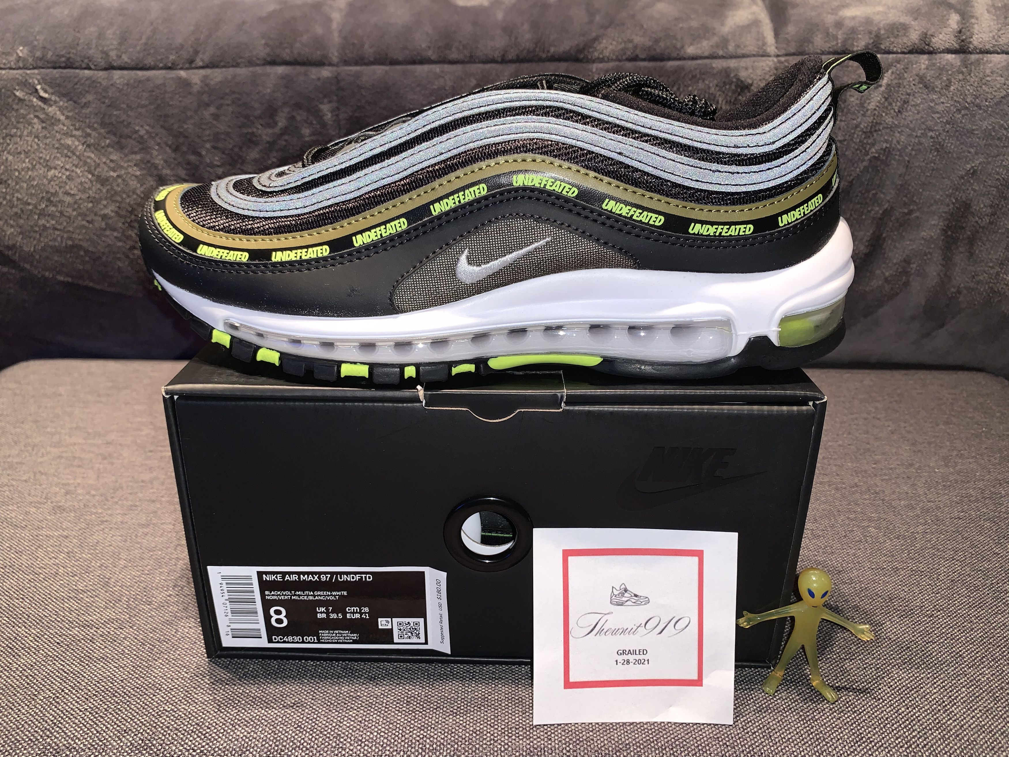 Air max 97 undefeated on sale box