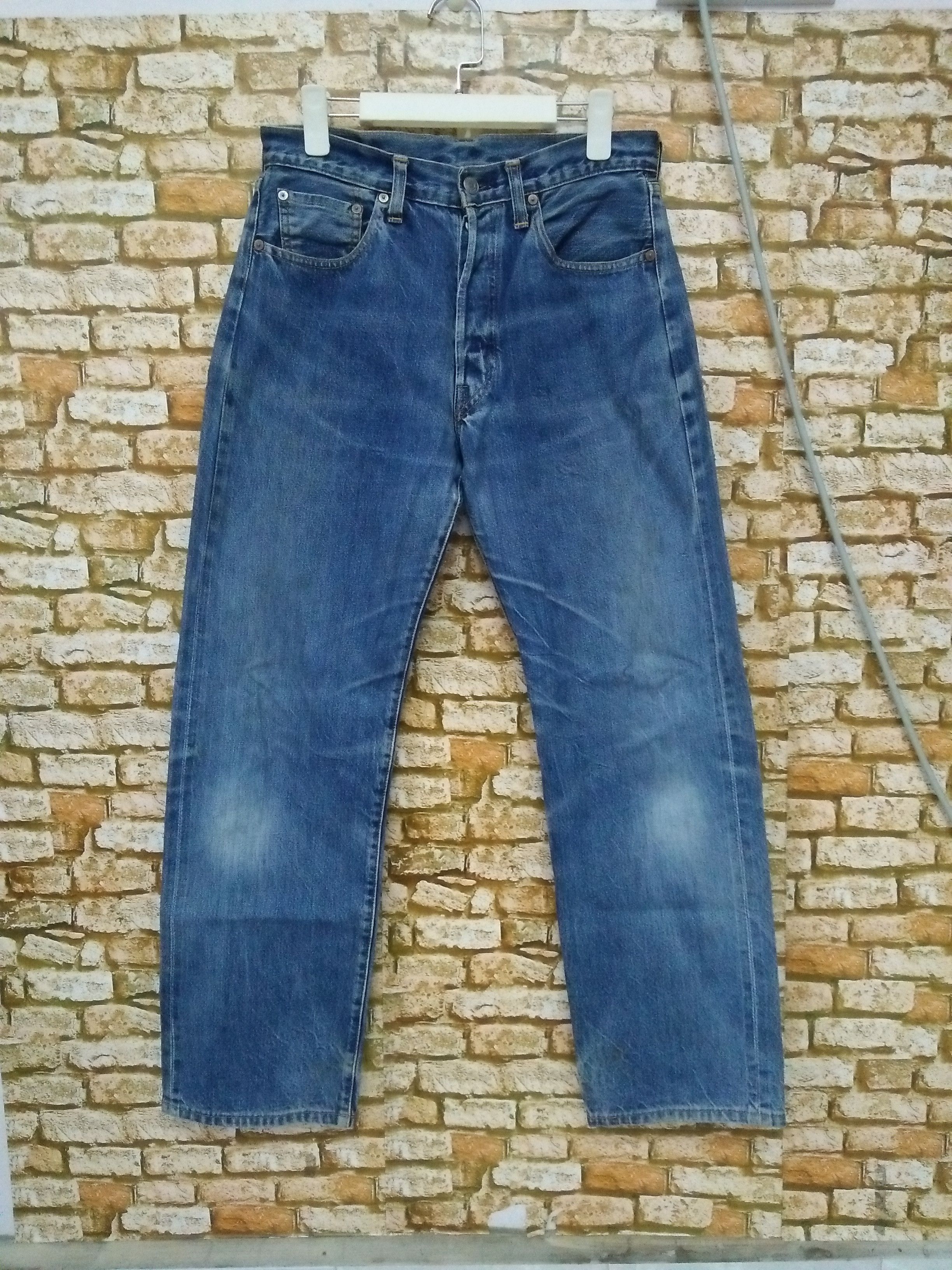 Levi's 90s LEVIS 501XX BIG E DENIM SELVEDGE 555 (B46) Size US 30 / EU 46 - 2 Thumbnail