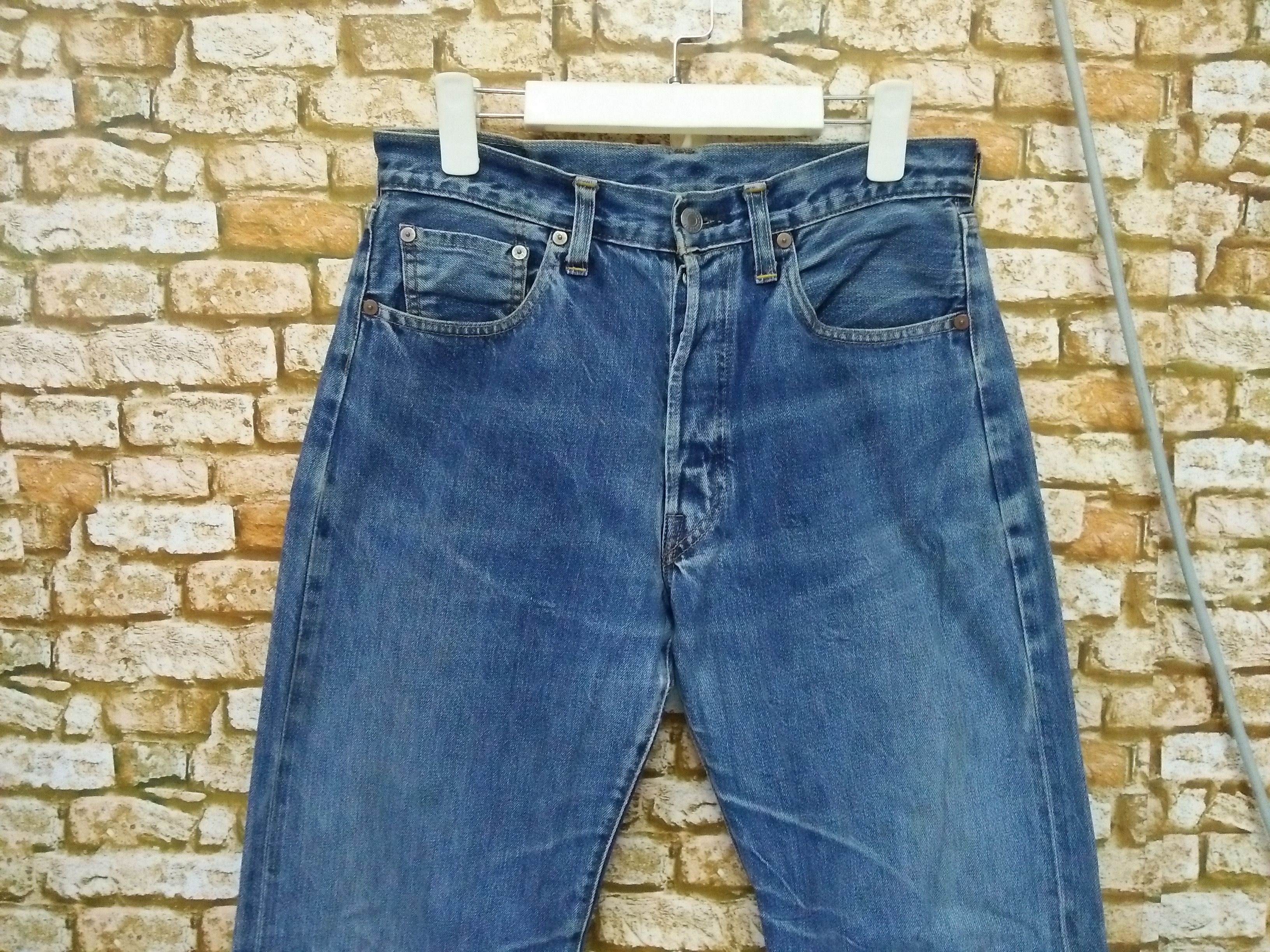 Levi's 90s LEVIS 501XX BIG E DENIM SELVEDGE 555 (B46) Size US 30 / EU 46 - 3 Thumbnail