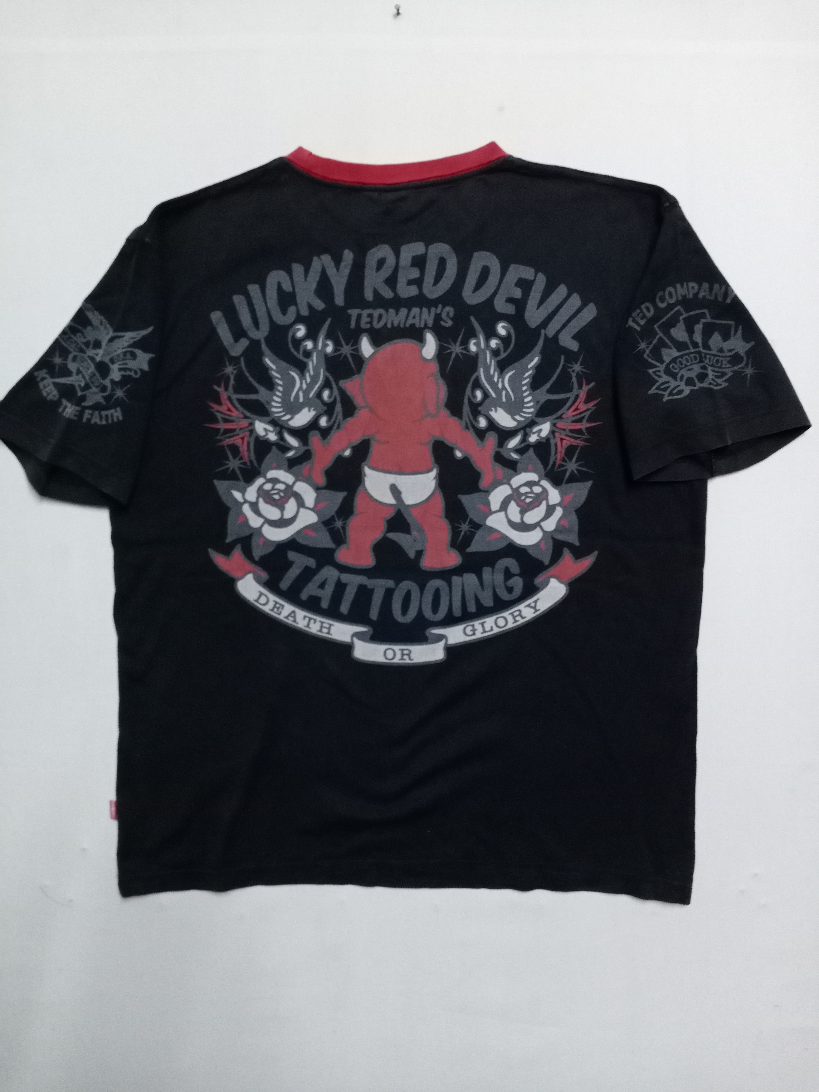 Vintage Ted Company Lucky Red Devil Tattooing Big Logo Tee