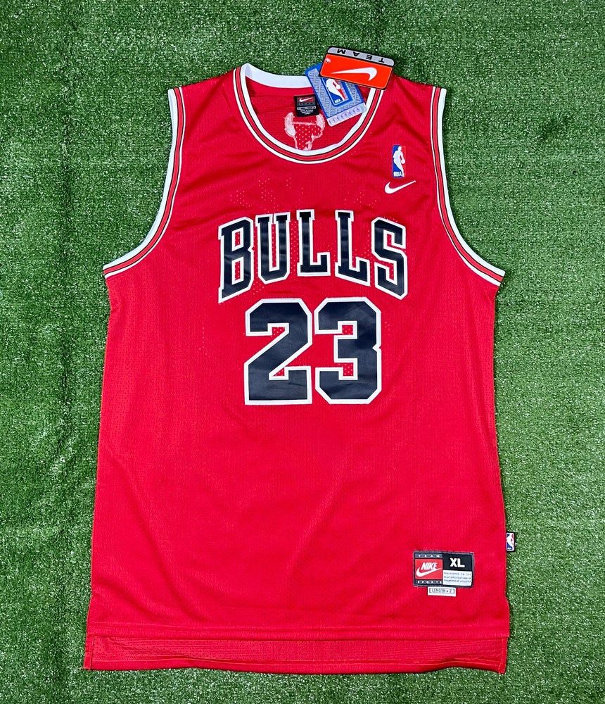 NBA × Vintage Vintage 2009 Chicago Bulls Jersey New with Tags XL Size US XL / EU 56 / 4 - 1 Thumbnail