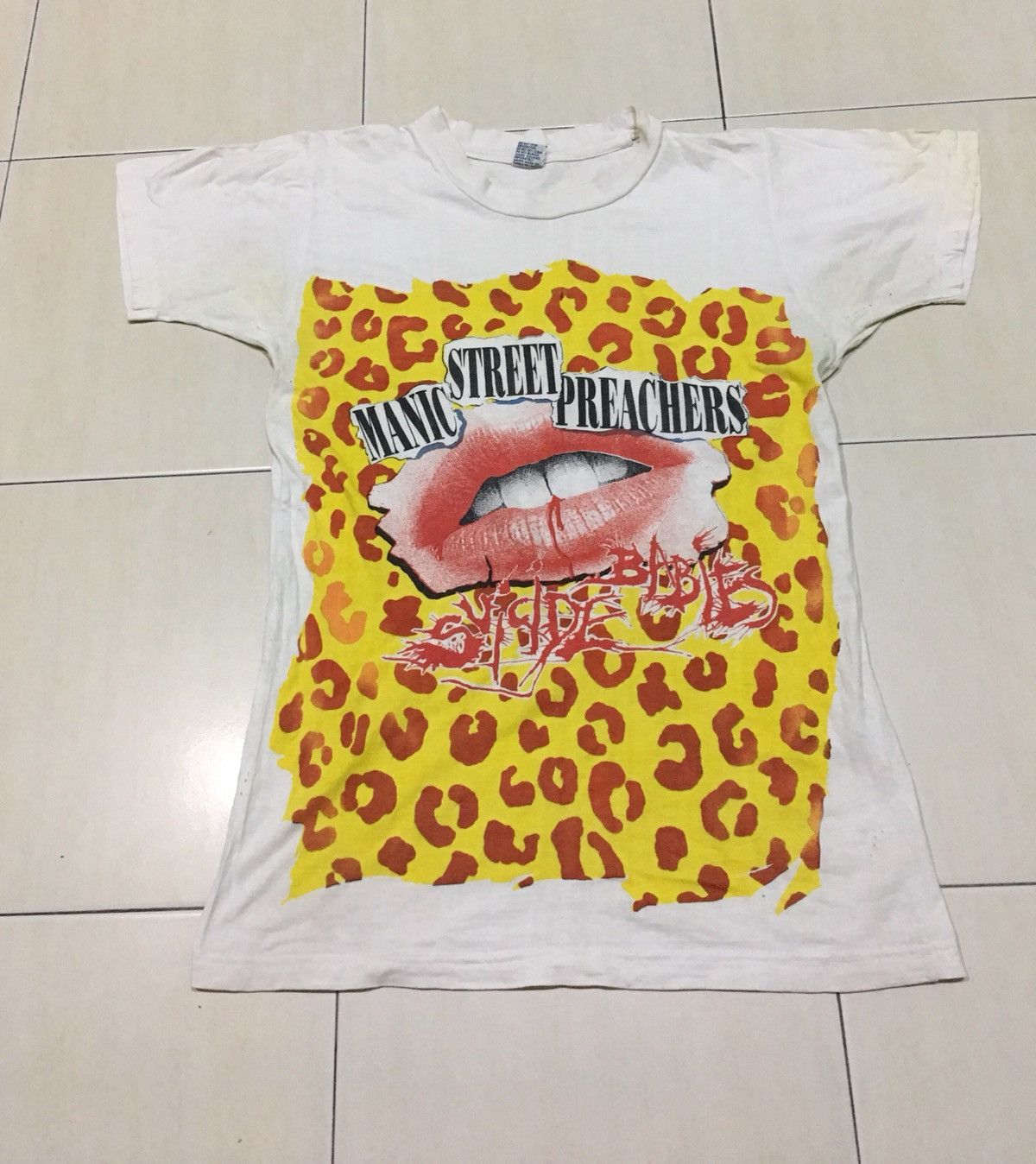Band Tees Vintage Rare Manic Street Preachers Suicide Babies shirt Size US M / EU 48-50 / 2 - 3 Thumbnail