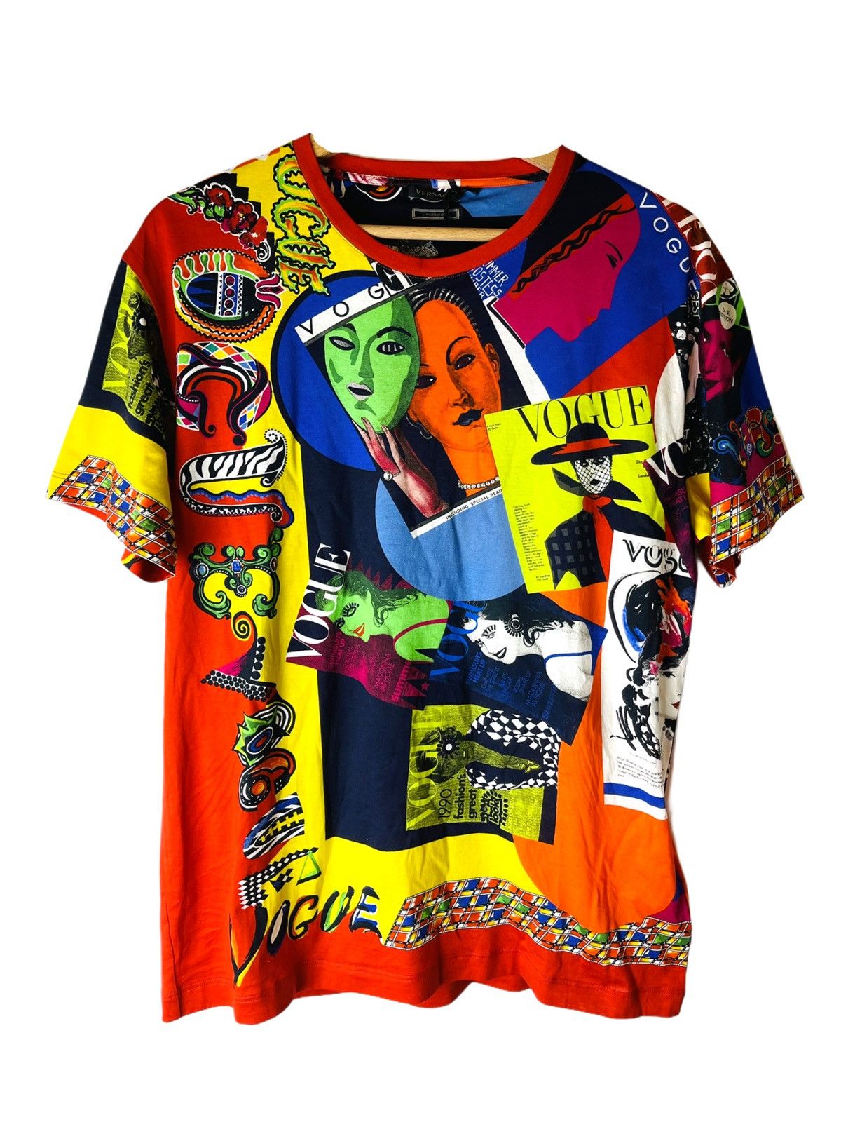 Versace Versace tribute limited edition vogue t-shirt | Grailed