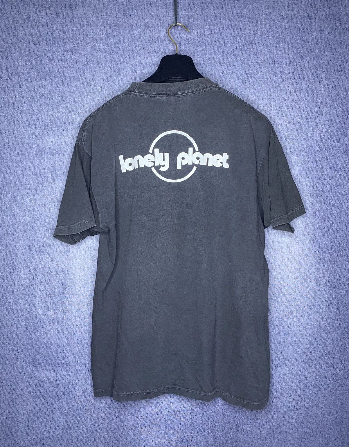 Journal Standard × Vintage Lonely planet vintage 80s travel book t shirt Size US L / EU 52-54 / 3 - 2 Thumbnail