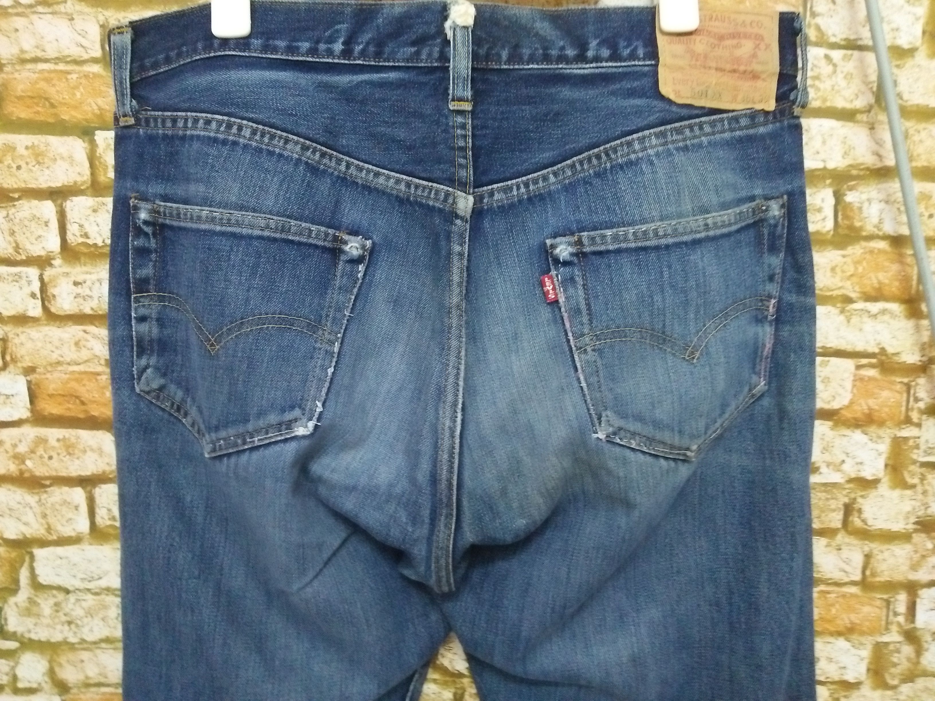 Levi's VTG 90s LEVIS 501XX BIG E DENIM SELVEDGE USA 555 (B35) Size US 35 - 6 Thumbnail