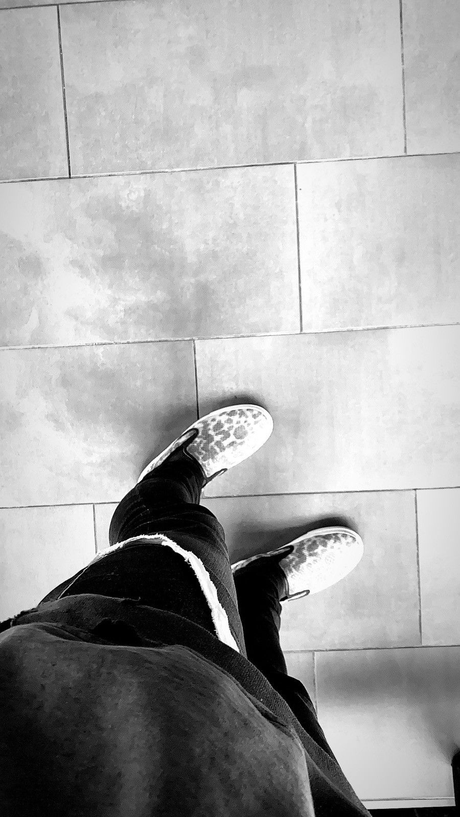 Saint Laurent Paris SAINT LAURENT PARIS FW14 SNAKESKIN SLIP ONS Size US 8 / EU 41 - 10 Thumbnail