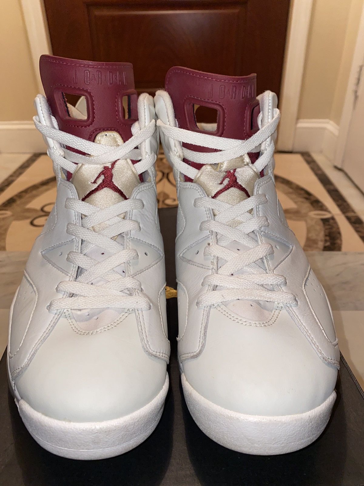 Jordan Brand Air Jordan 6 Retro 2015 Maroon Size US 10.5 / EU 43-44 - 8 Thumbnail