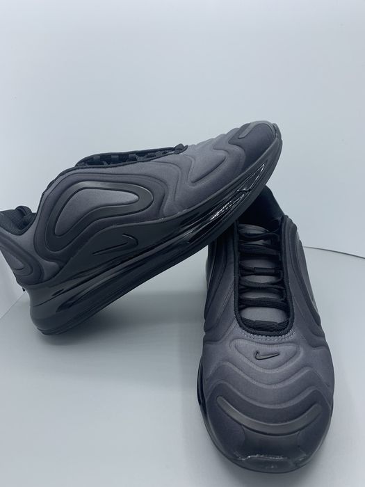 Air max 720 total on sale eclipse