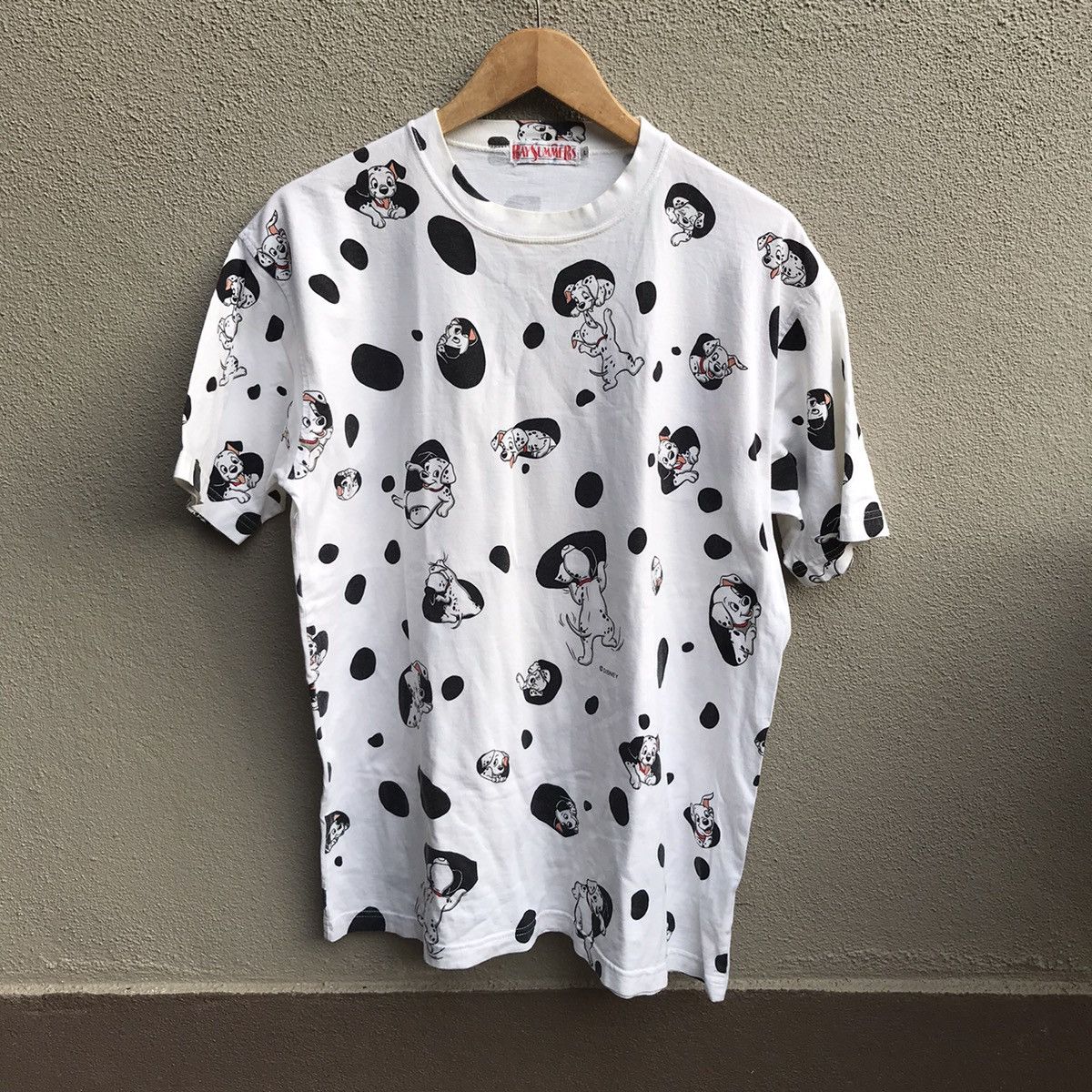 Disney × Vintage Vintage 90s 101 DALMATIONS movie all over print tee disney Size US L / EU 52-54 / 3 - 1 Thumbnail