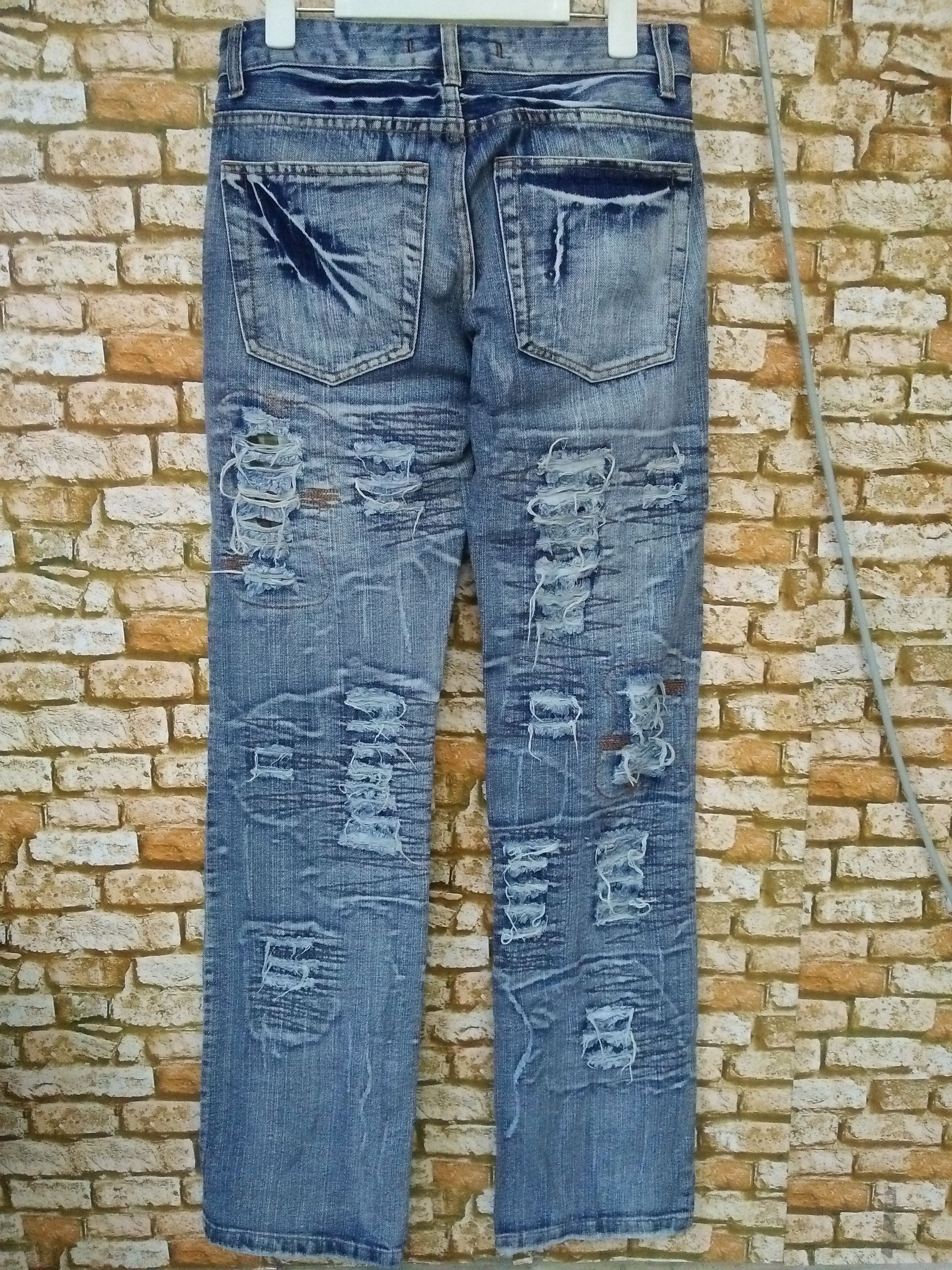 Designer BLUROSE K&M BONDAGE DISTRESSED DENIM BORO JAPAN (A966) Size US 30 / EU 46 - 4 Thumbnail