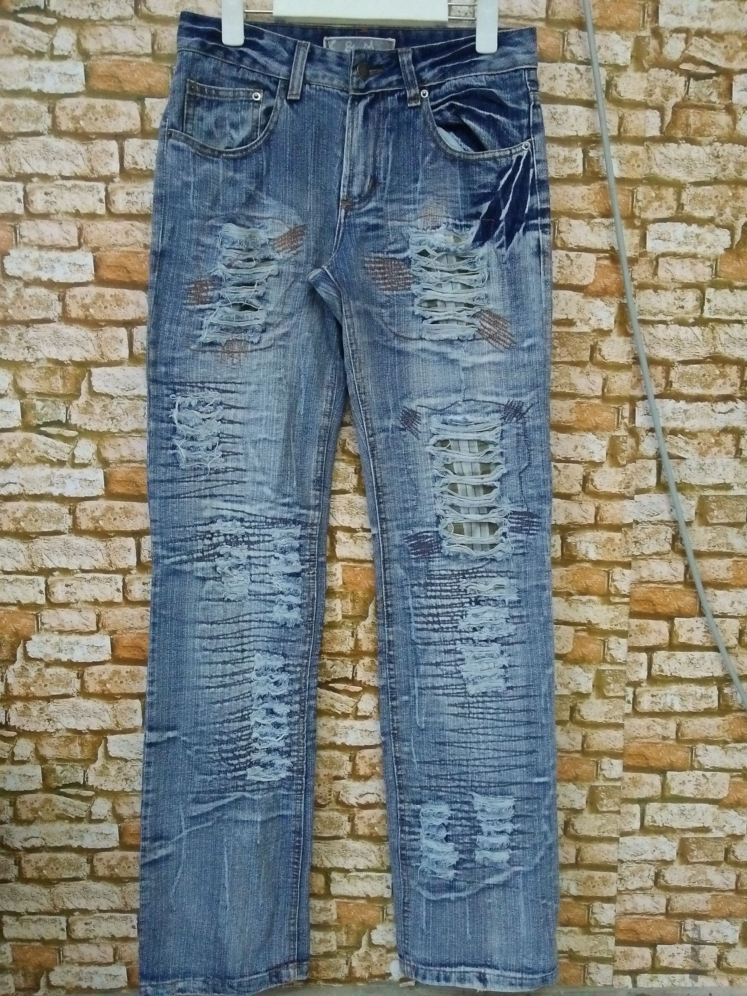 Designer BLUROSE K&M BONDAGE DISTRESSED DENIM BORO JAPAN (A966) Size US 30 / EU 46 - 1 Thumbnail