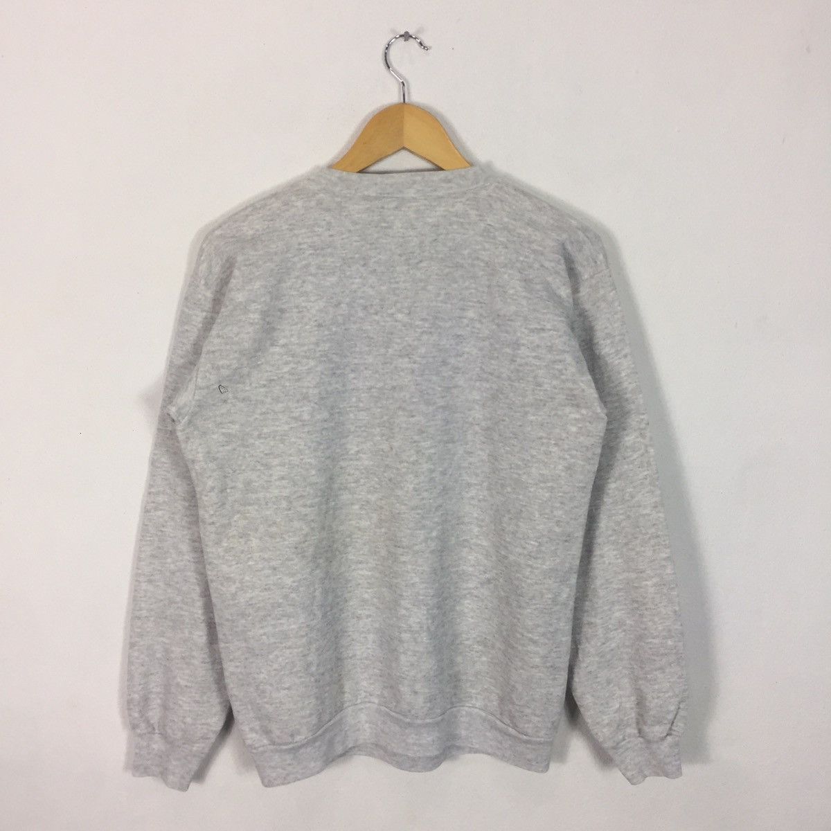 Mickey Mouse × Velva Sheen × Vintage Vintage Velva sheen Mickey Sweatshirts Size US M / EU 48-50 / 2 - 14 Thumbnail