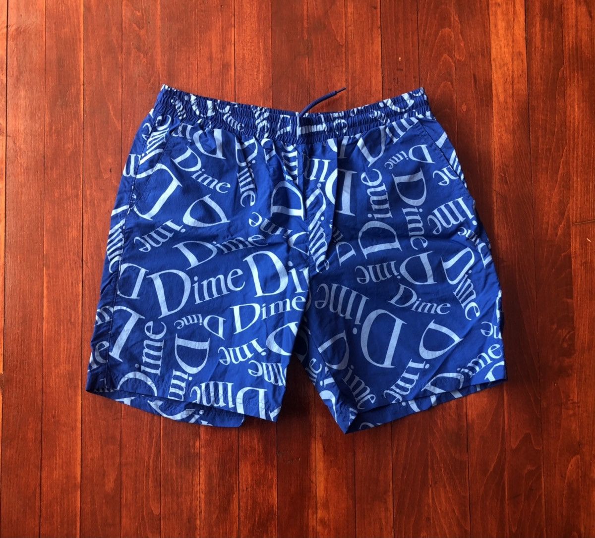 Dime skate shorts size L fit 33-34 Comfortably