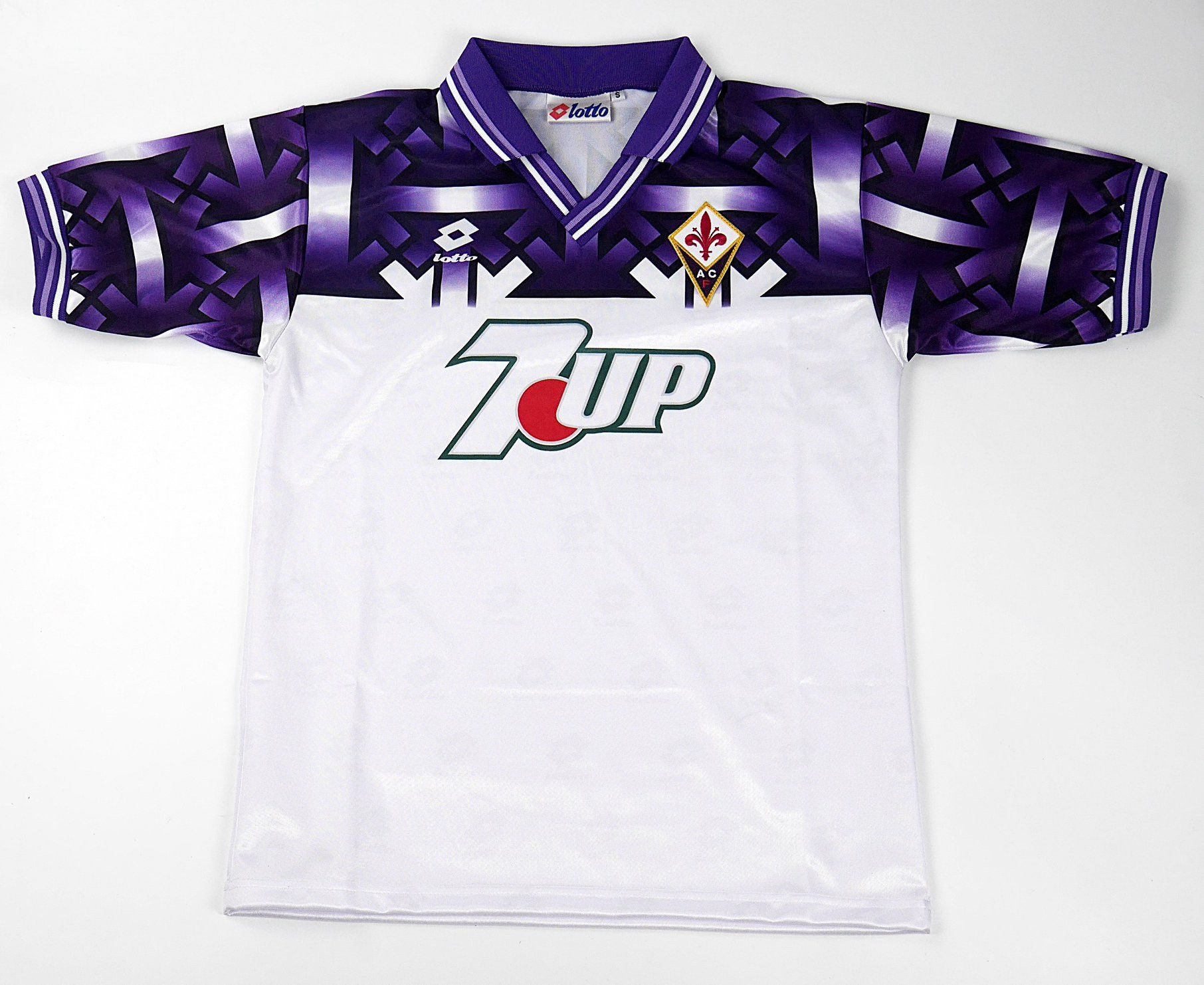 Uhlsport Fiorentina 7up football shirt, Men's Fashion, Activewear on  Carousell