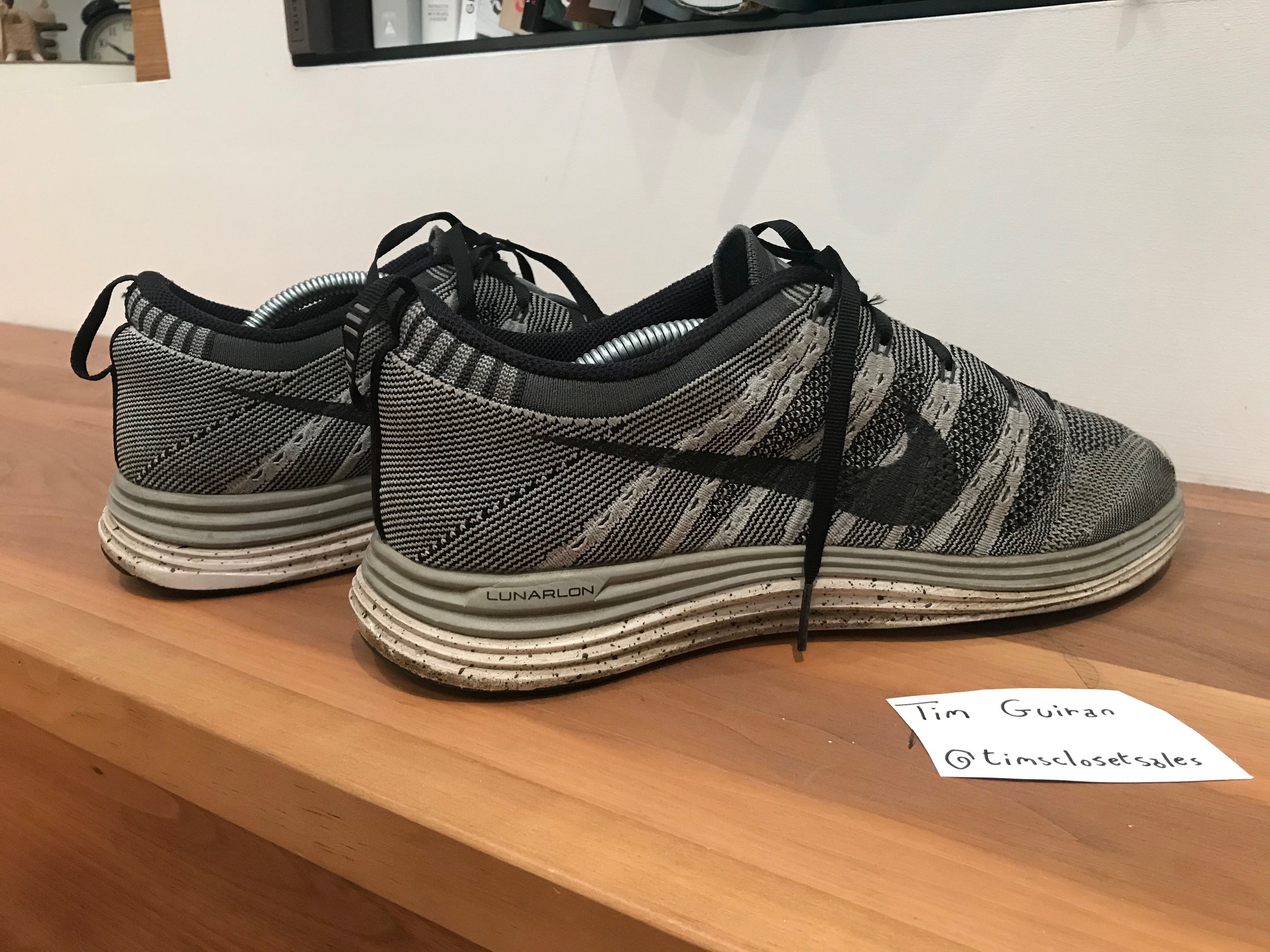 nike flyknit trainer grey