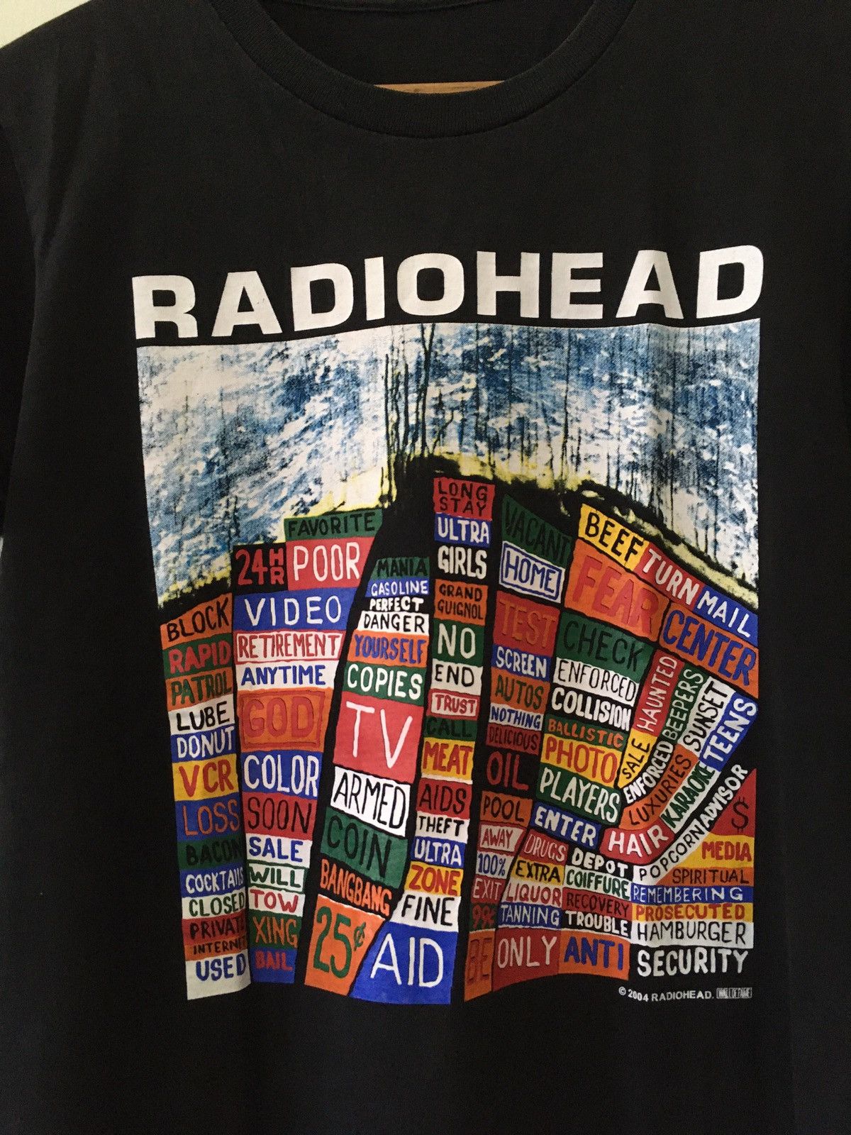 Band Tees Radiohead Hail To The Thief 2004 tee Size US S / EU 44-46 / 1 - 3 Thumbnail