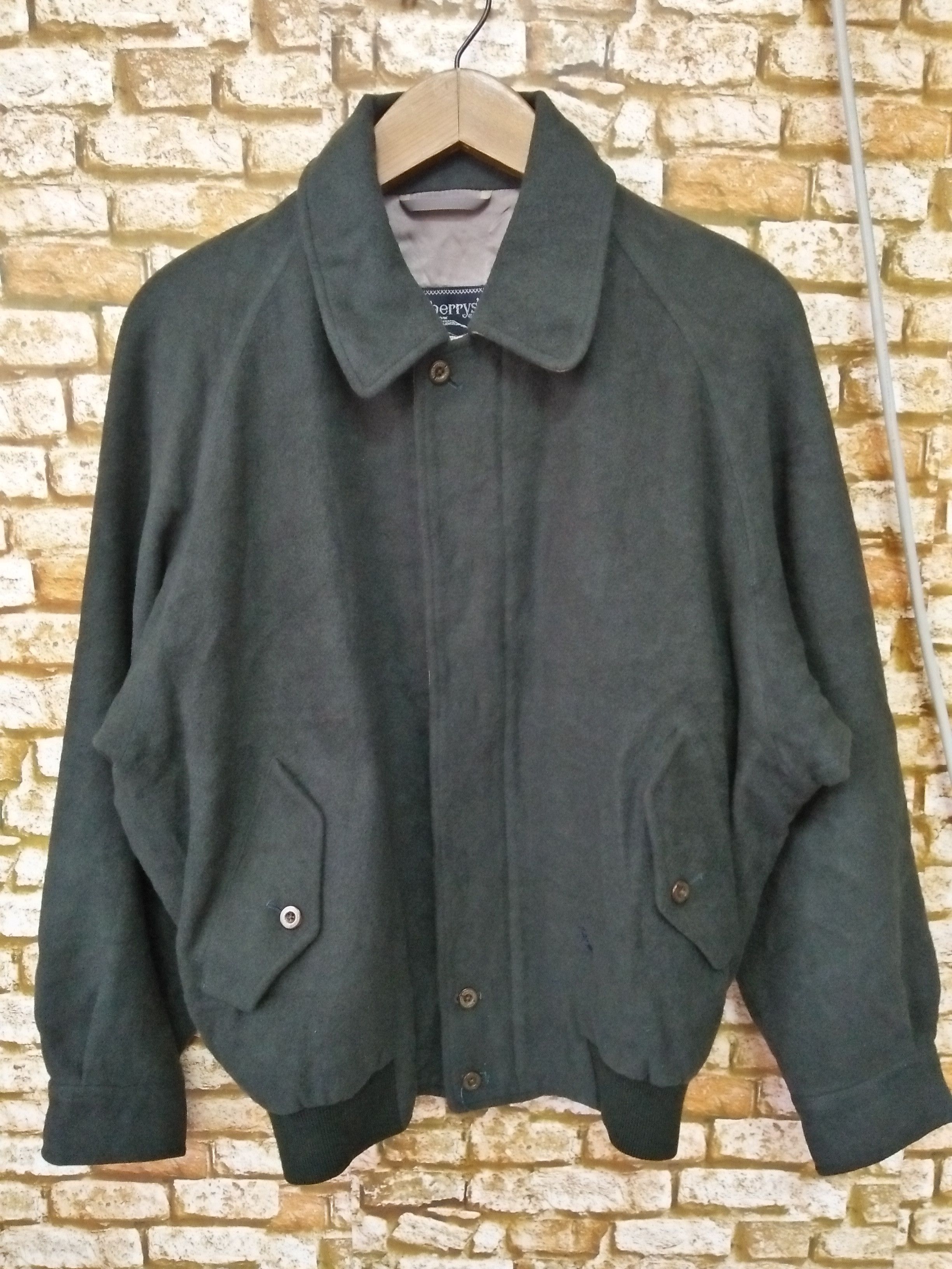 Burberry BURBERRY NOVA JACKET (A866) Size US S / EU 44-46 / 1 - 1 Thumbnail