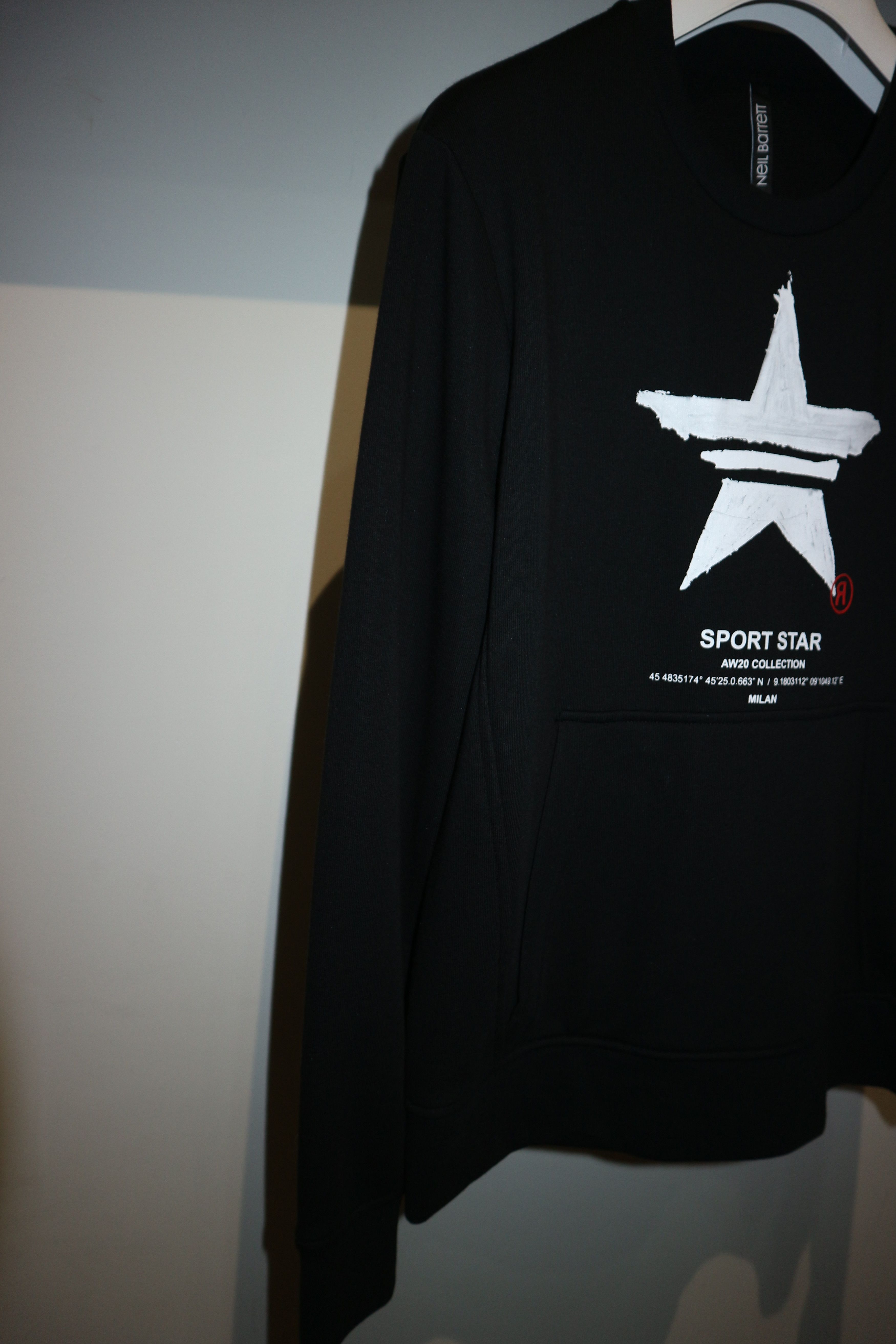 Neil Barrett Handmade painted star sweatshirt Size US XS / EU 42 / 0 - 5 Thumbnail
