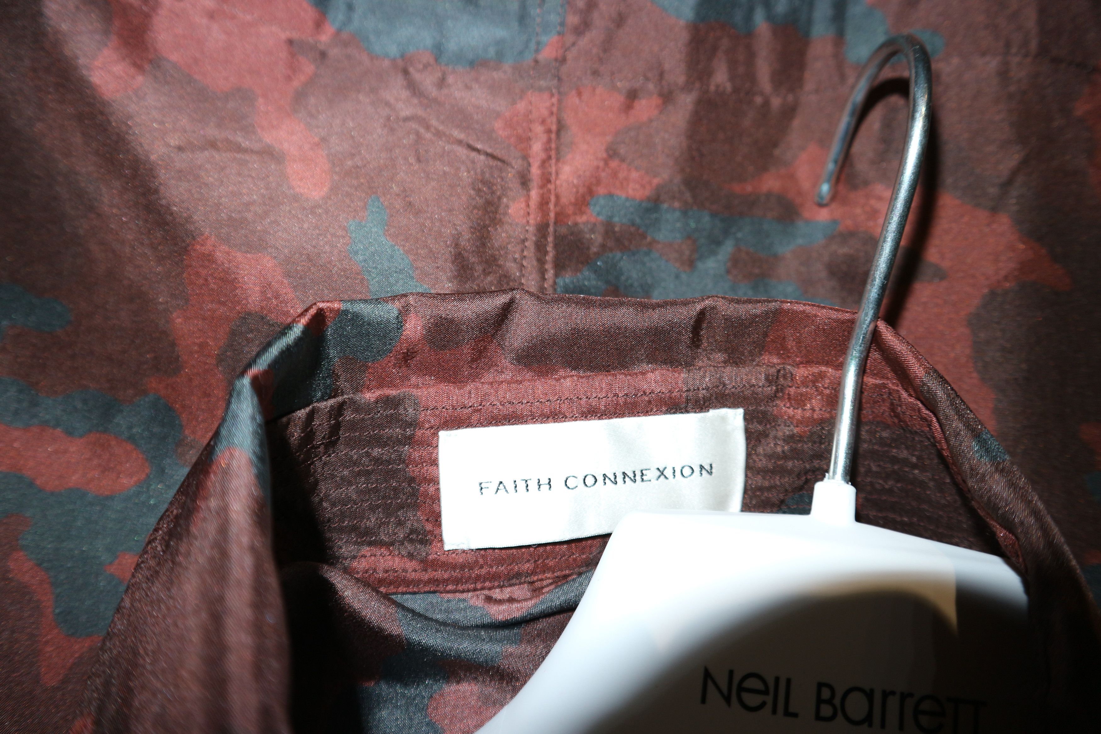 Faith Connexion sleeveless camo shirt Size US M / EU 48-50 / 2 - 7 Thumbnail